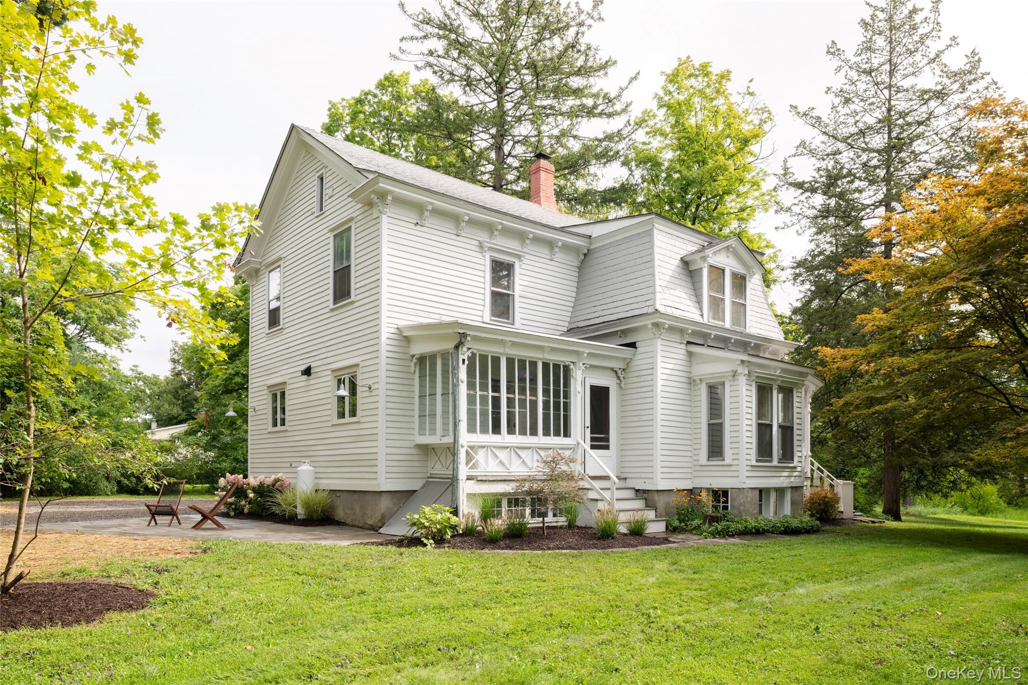 42-44 Montgomery Street