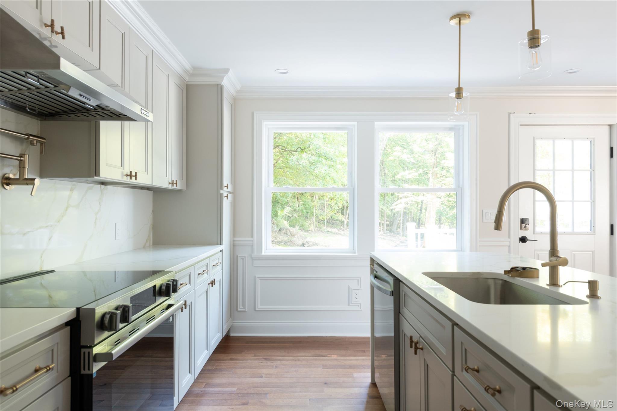 156 Farm Road