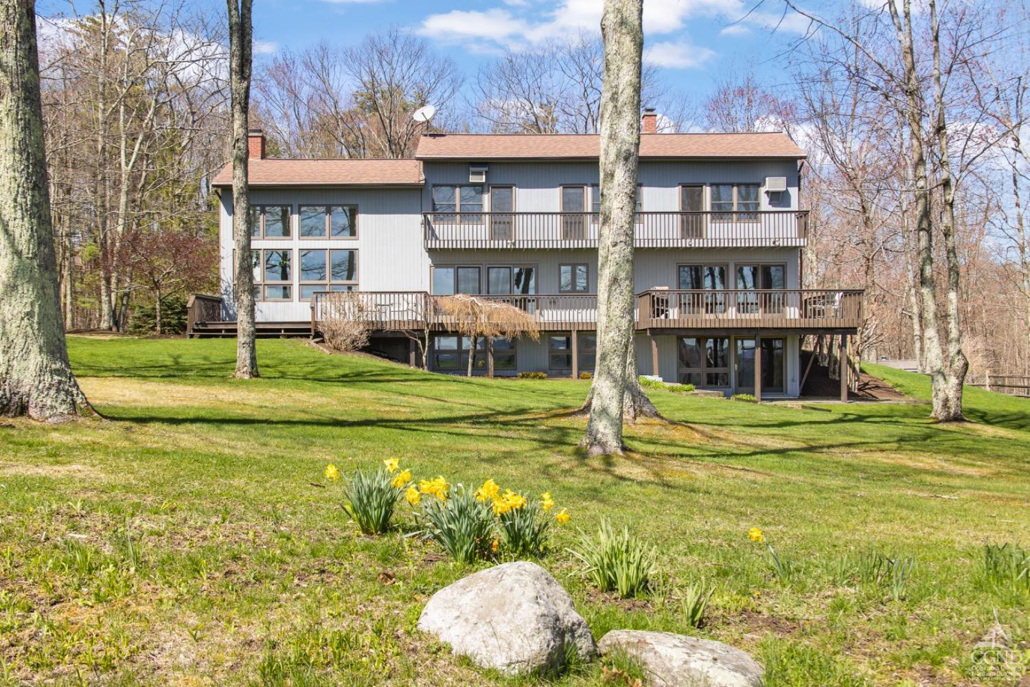 239 McGrath Hill