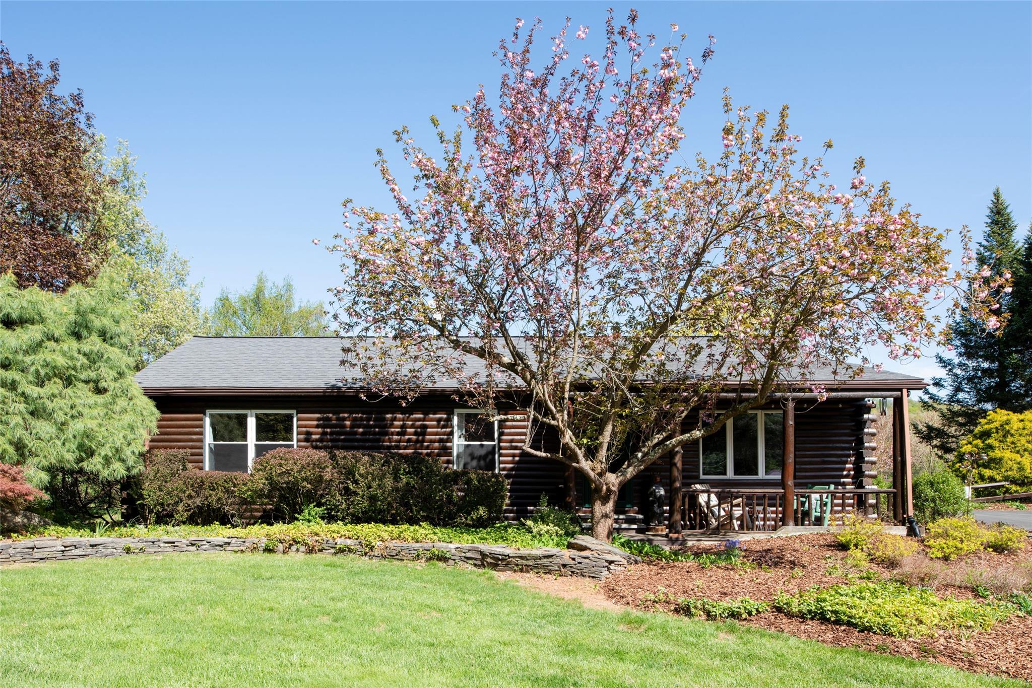 48 Vosburgh Road