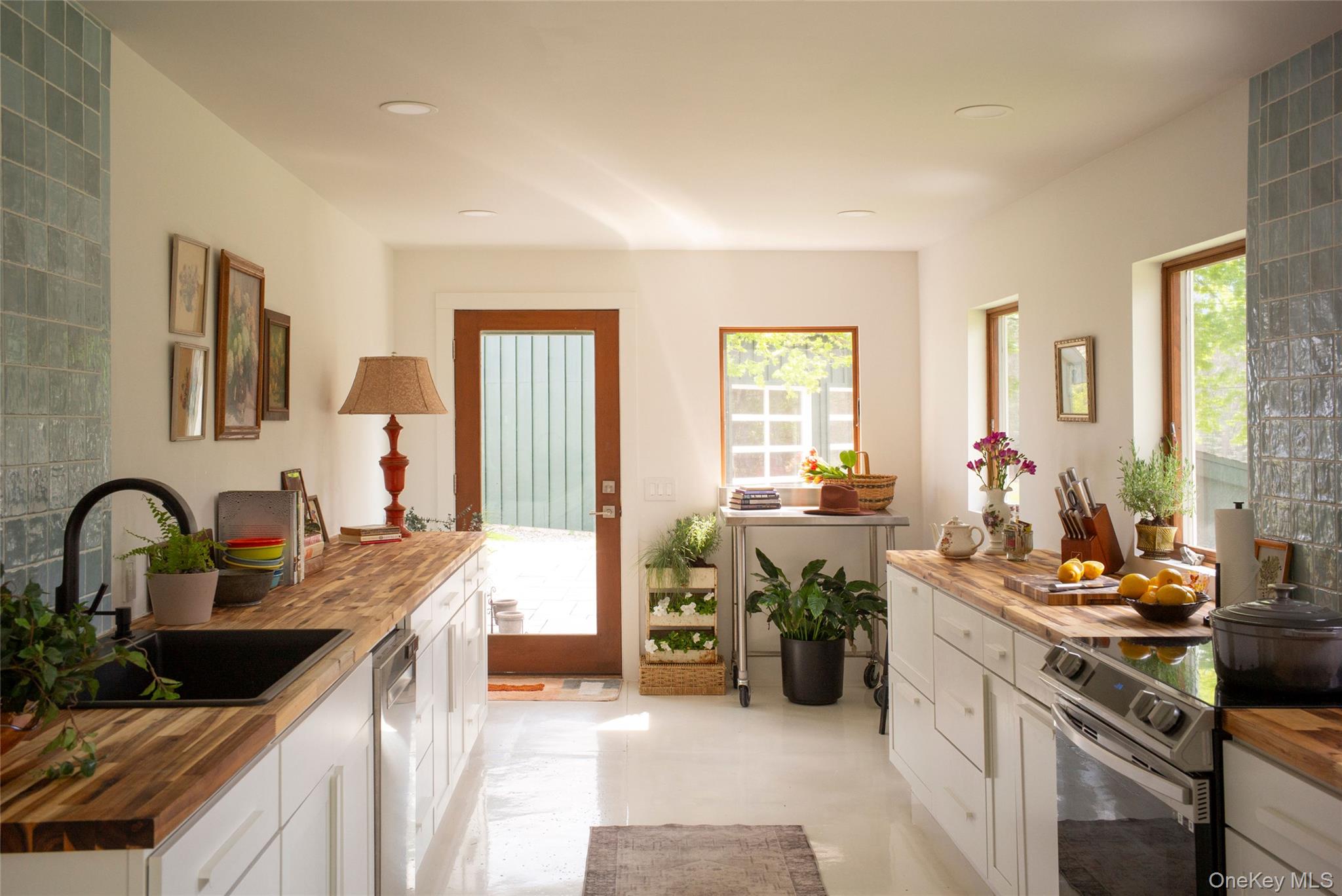 45 Charles Hommel Road