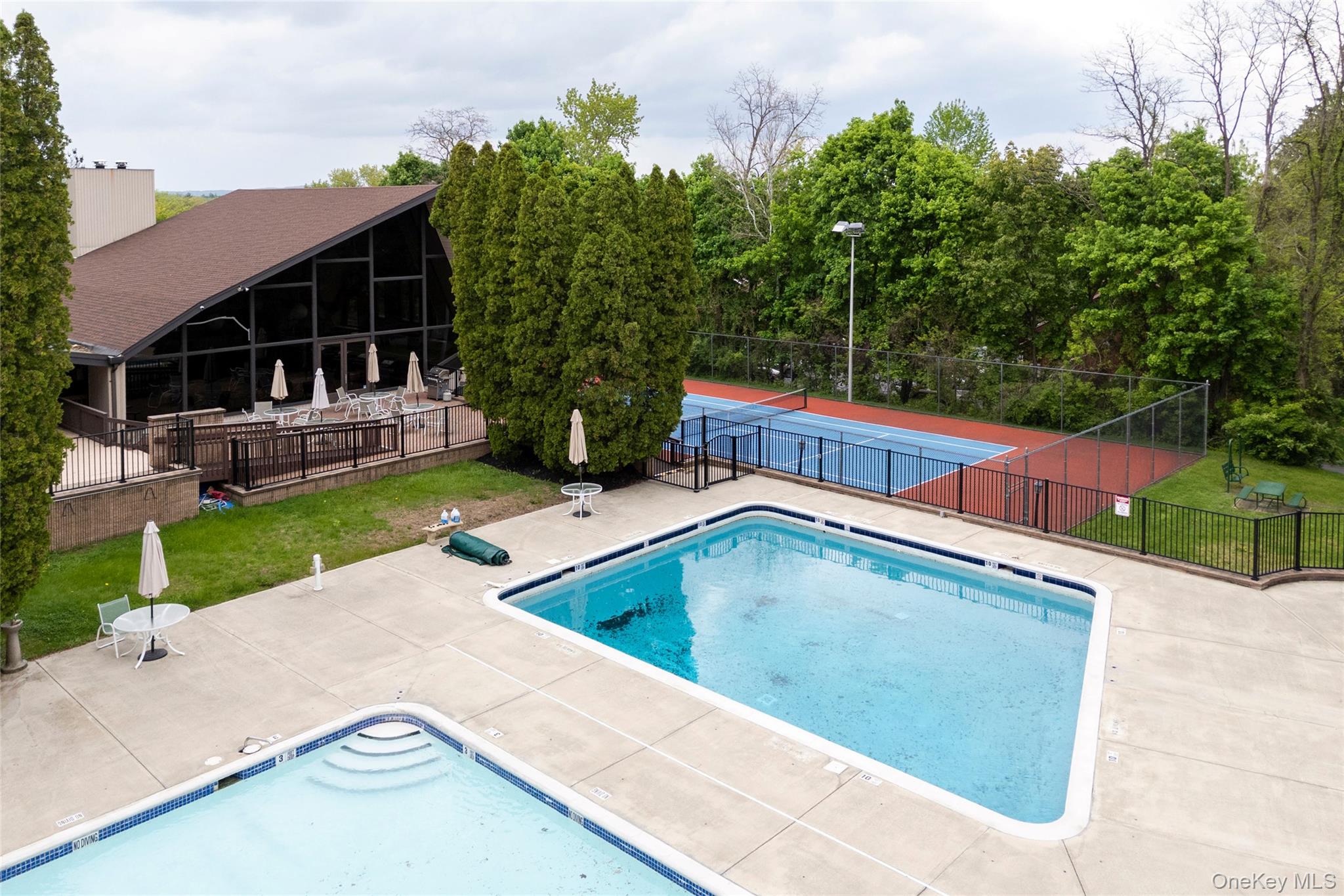 1608 Mulberry Court