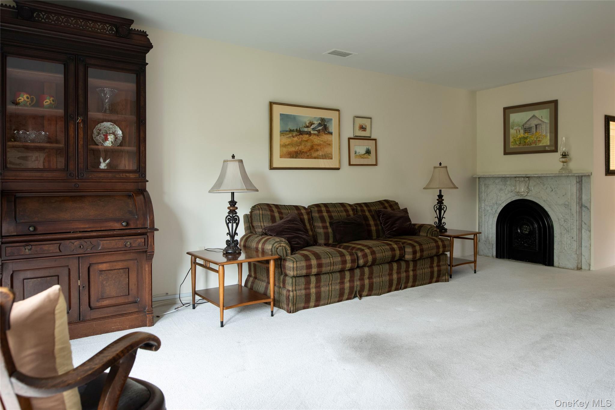 1608 Mulberry Court