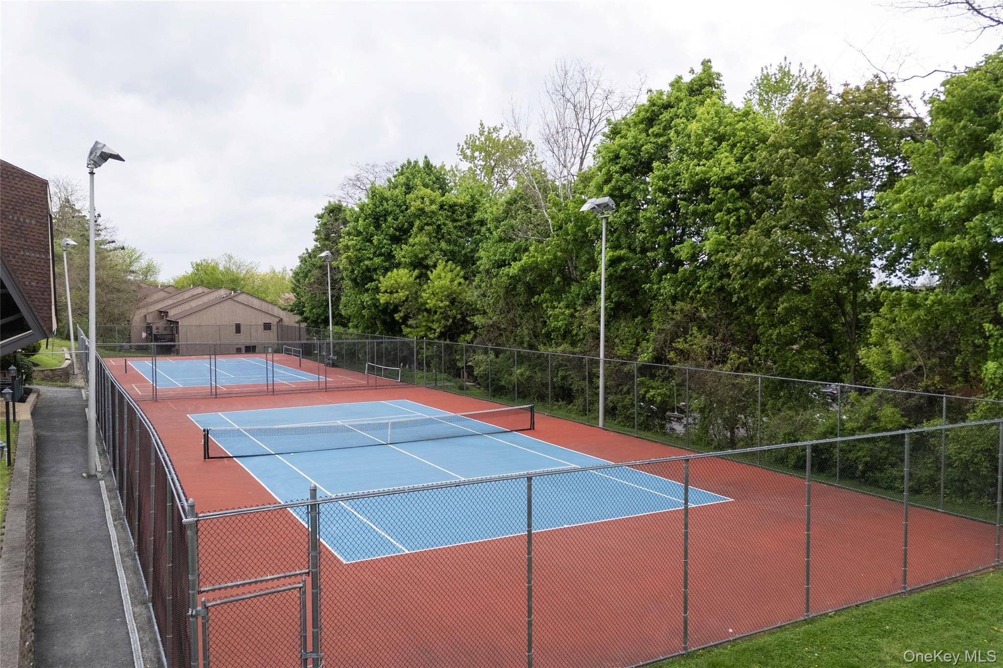 1608 Mulberry Court