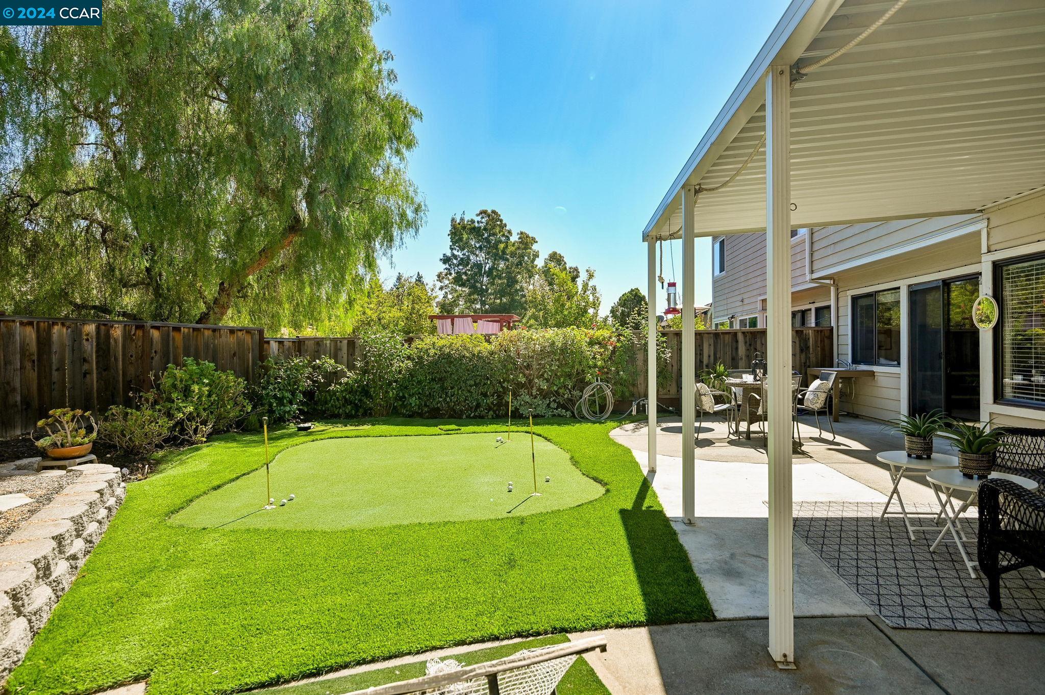 2235 Bridgeport Way