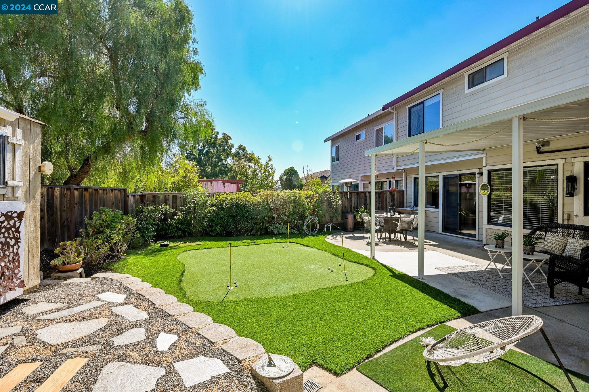 2235 Bridgeport Way