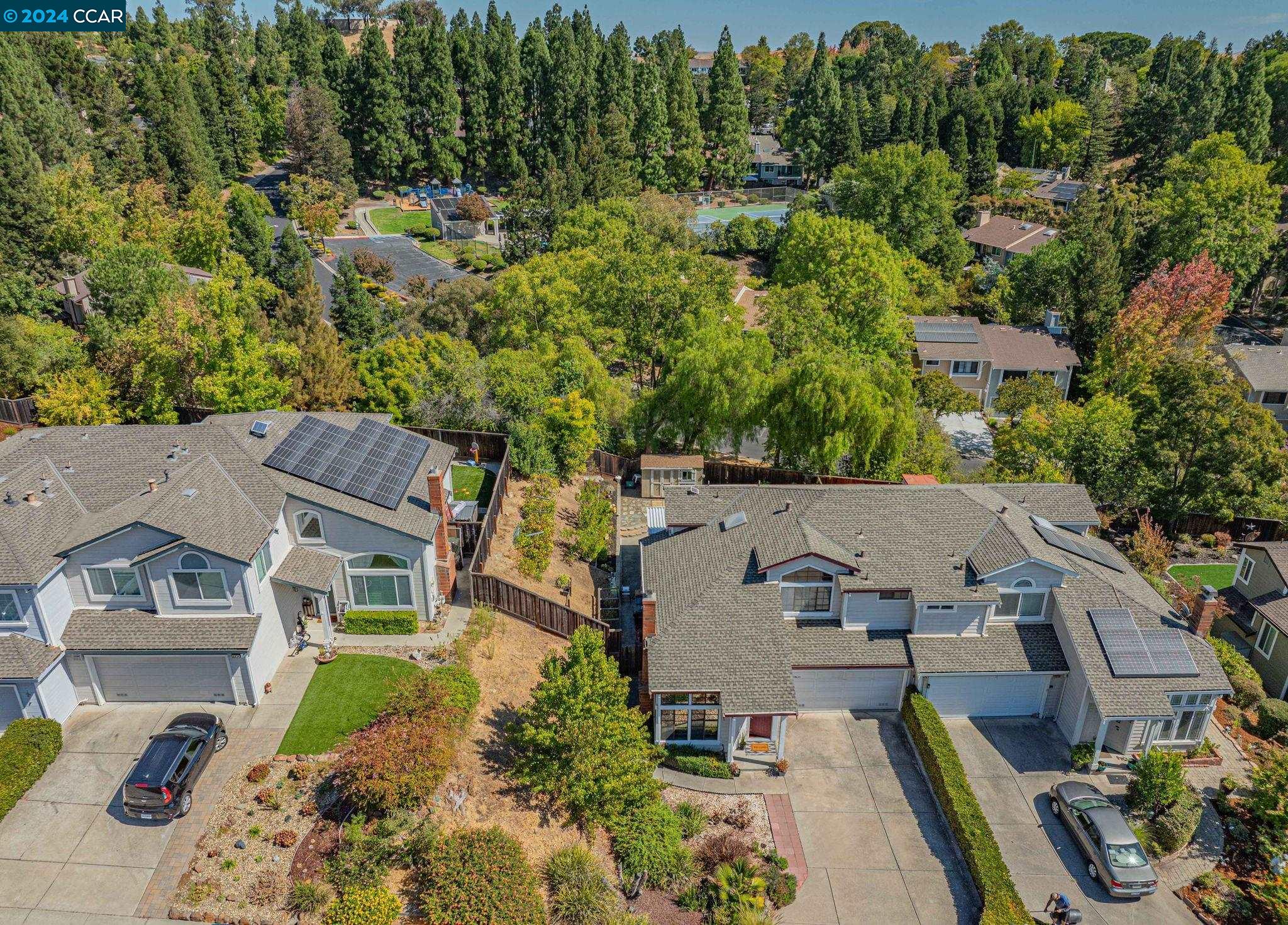 2235 Bridgeport Way