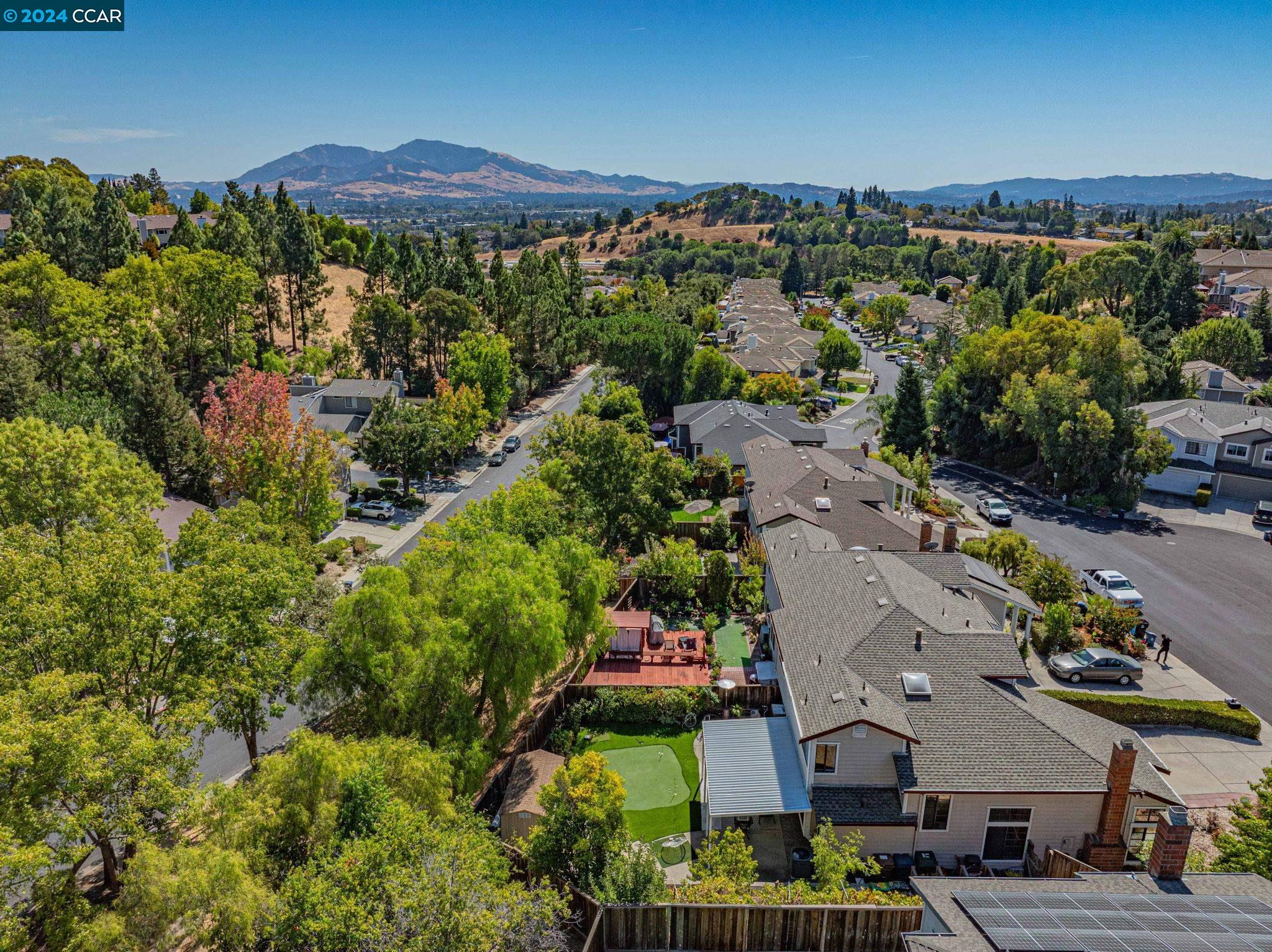 2235 Bridgeport Way