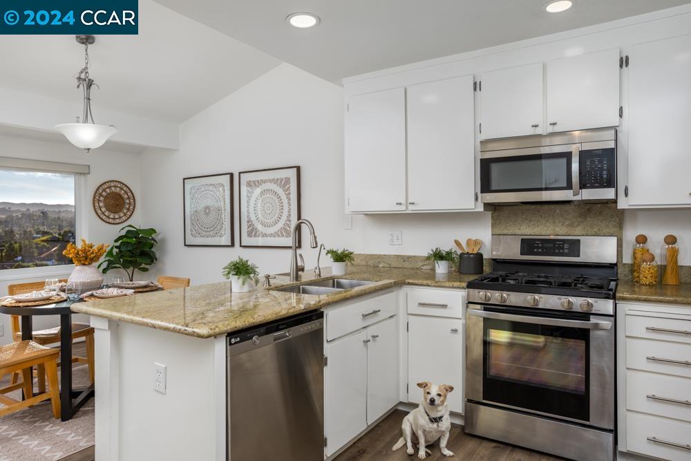 4866 Starflower Dr, Martinez 94553