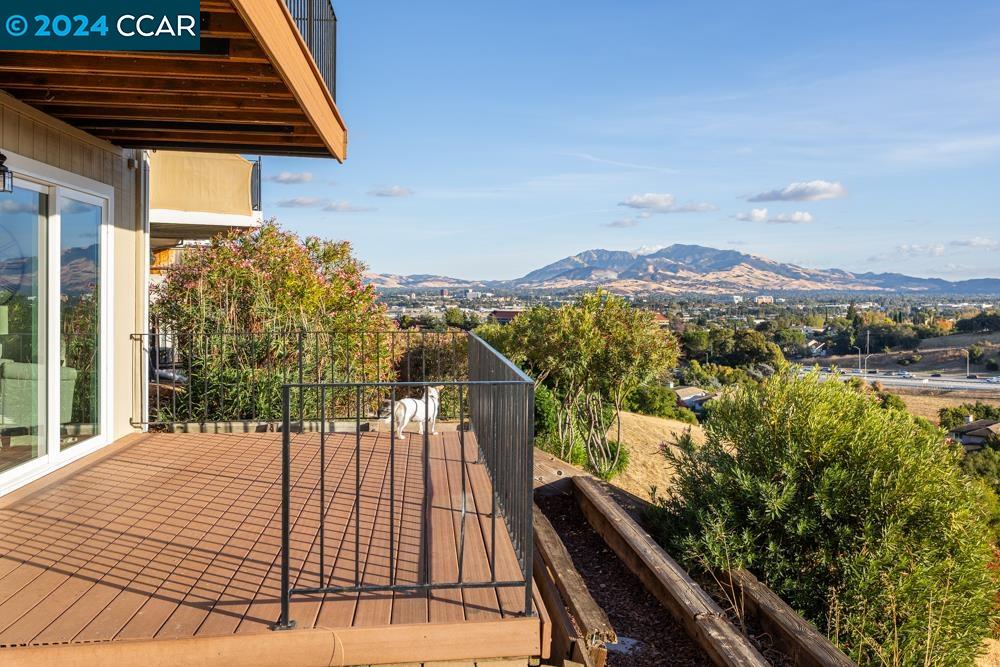 4866 Starflower Dr, Martinez 94553