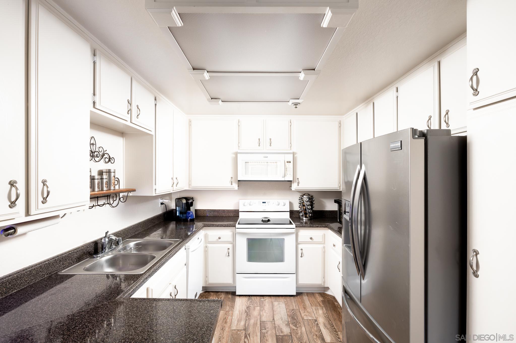 11255 Tierrasanta Blvd Unit: 101