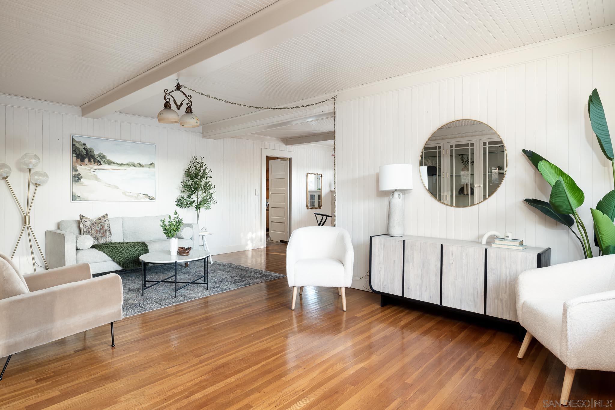 4567 New Hampshire St.