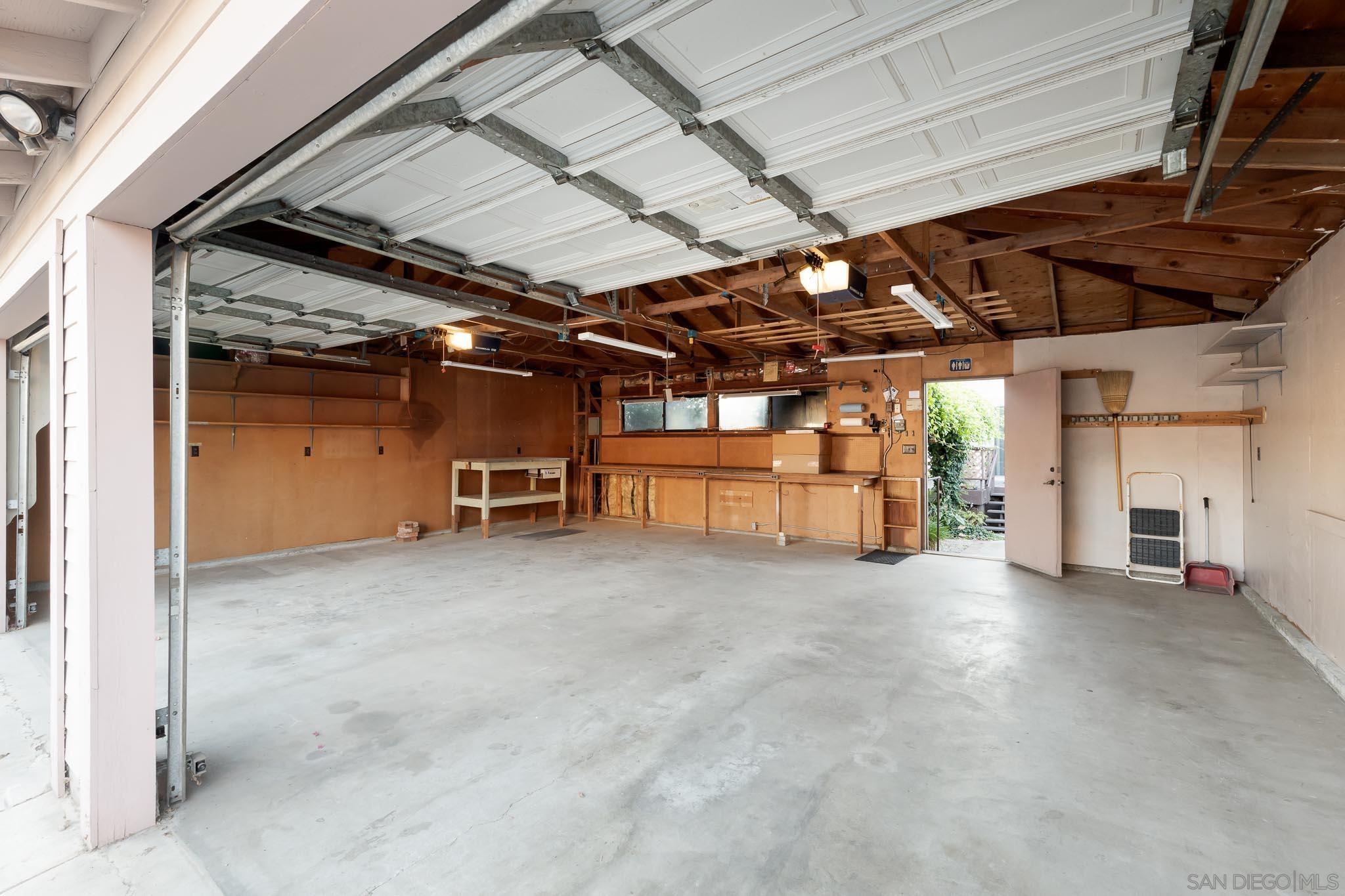 4567 New Hampshire St.