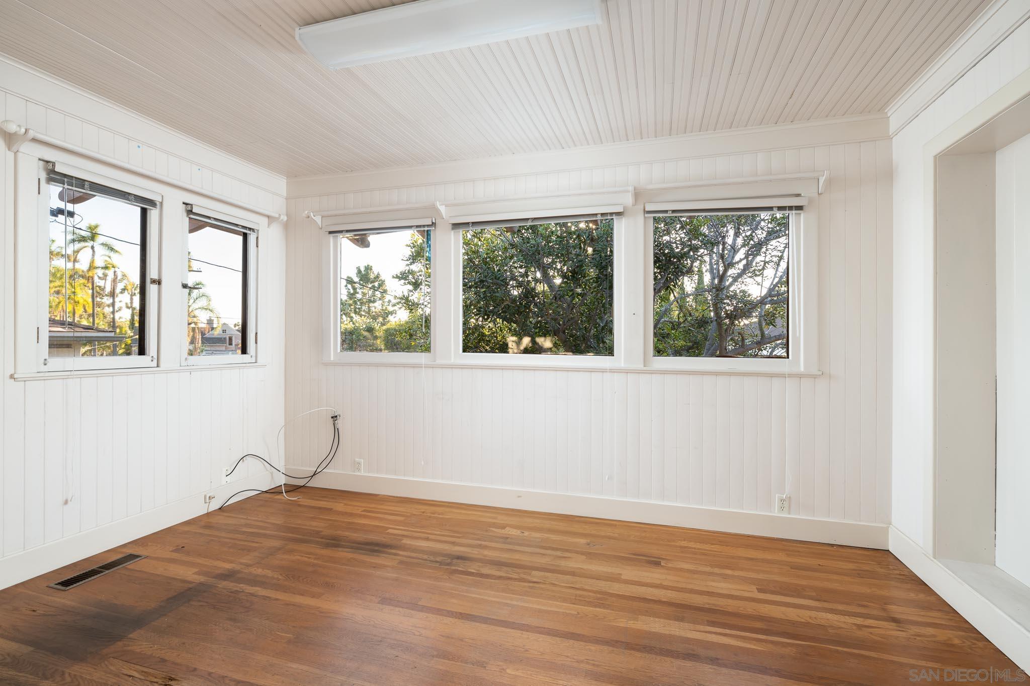 4567 New Hampshire St.