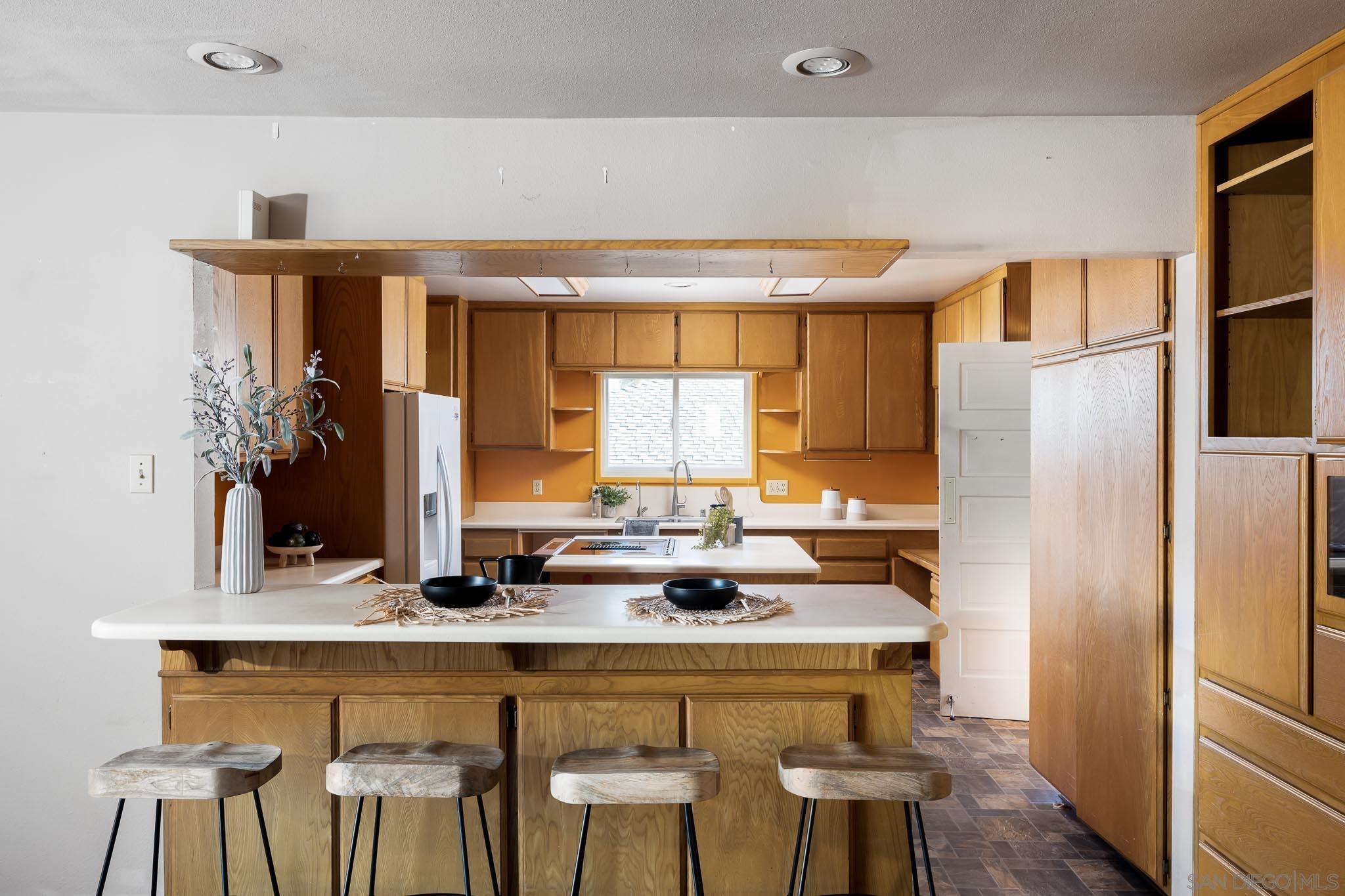 4567 New Hampshire St.