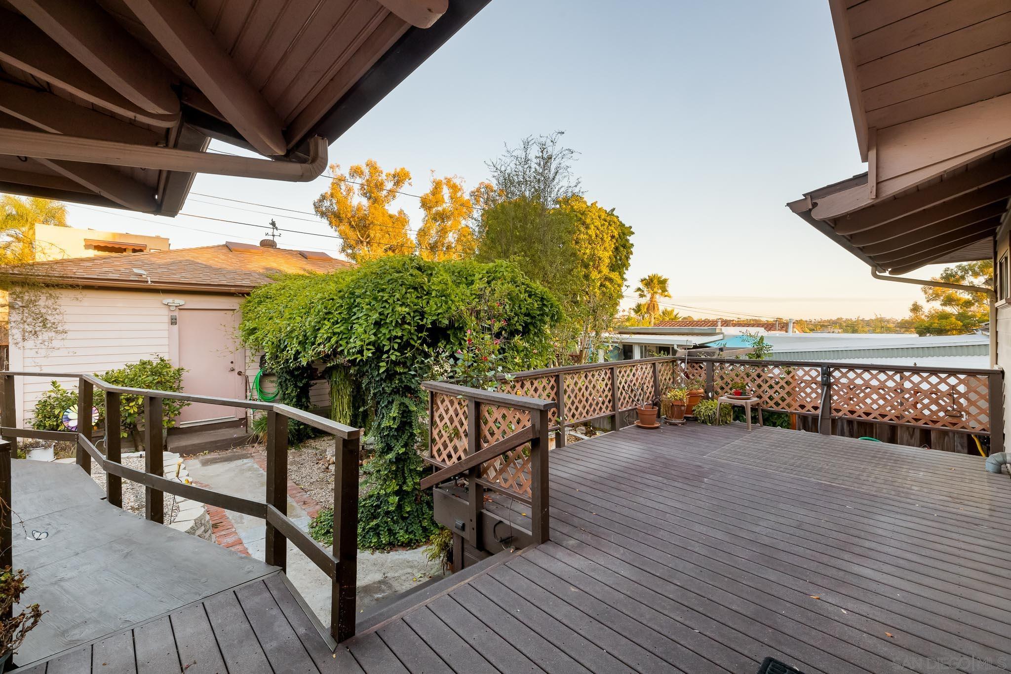 4567 New Hampshire St.