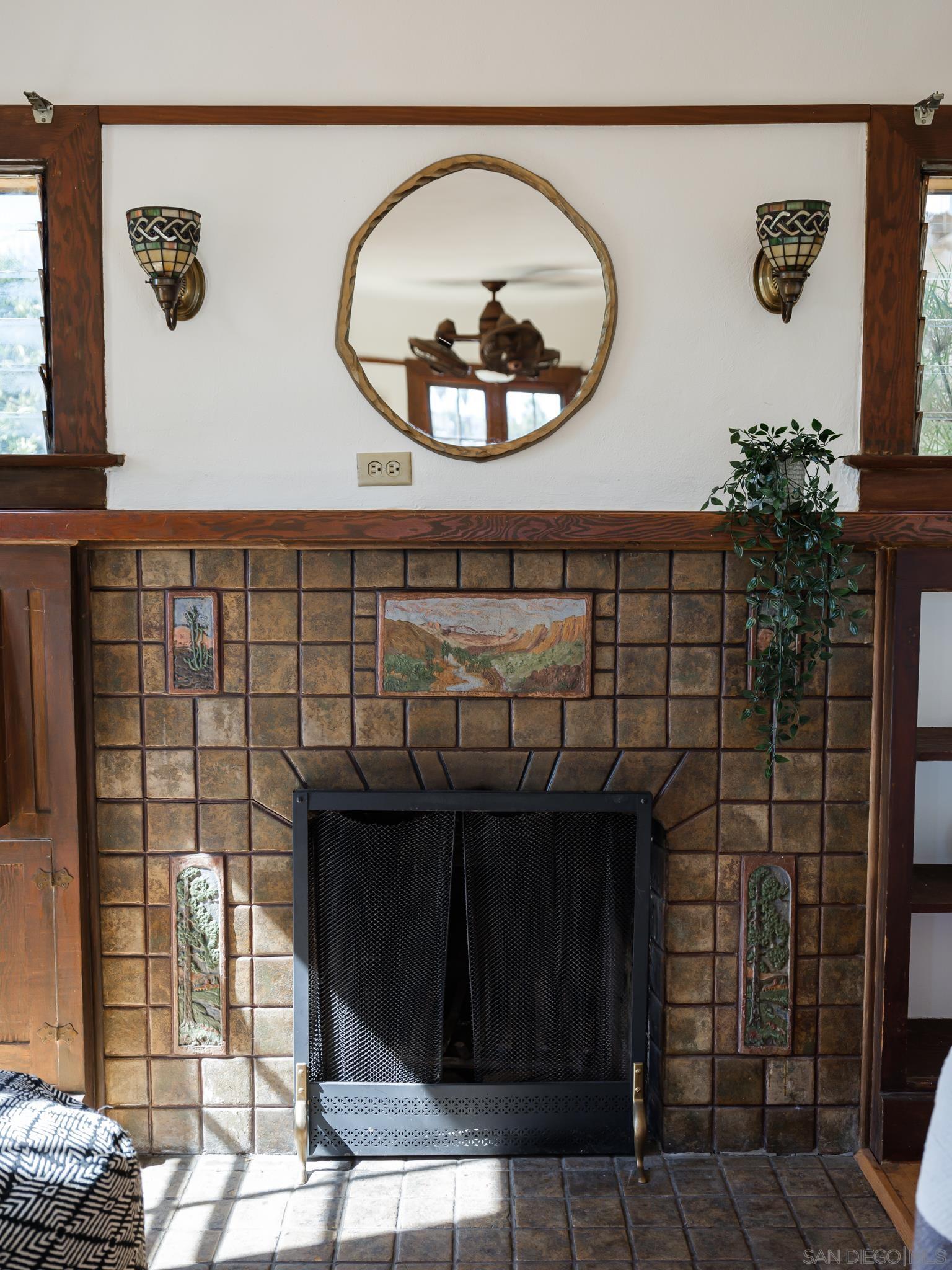 2432 Wightman Street