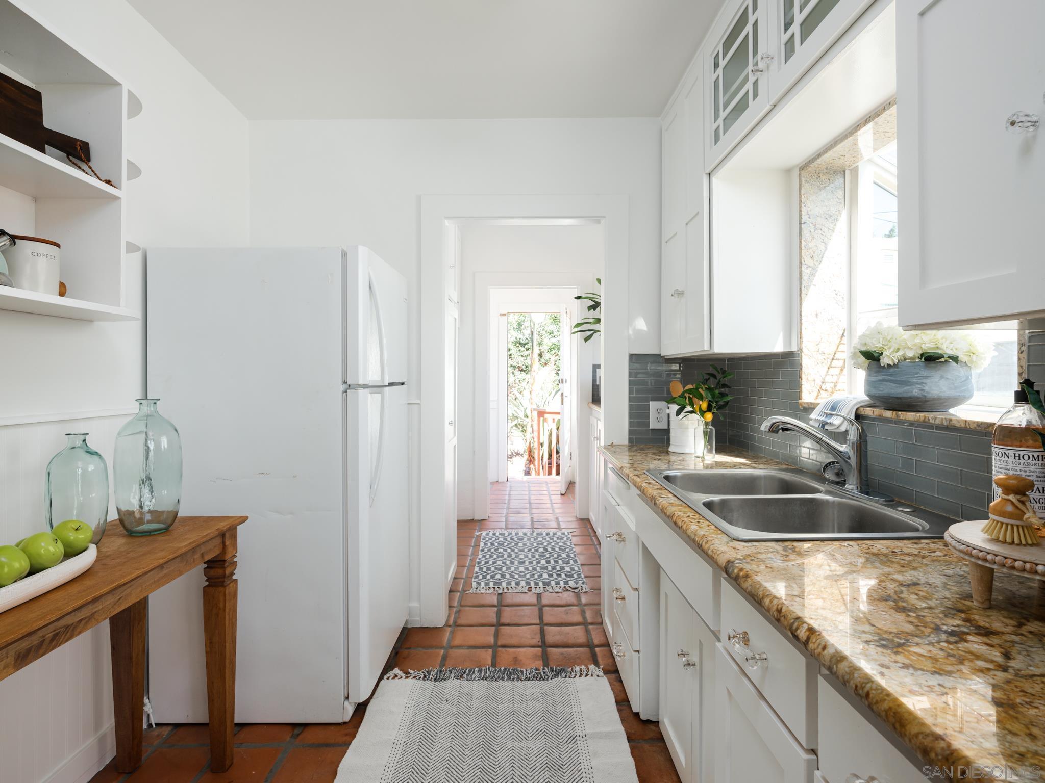 2432 Wightman Street