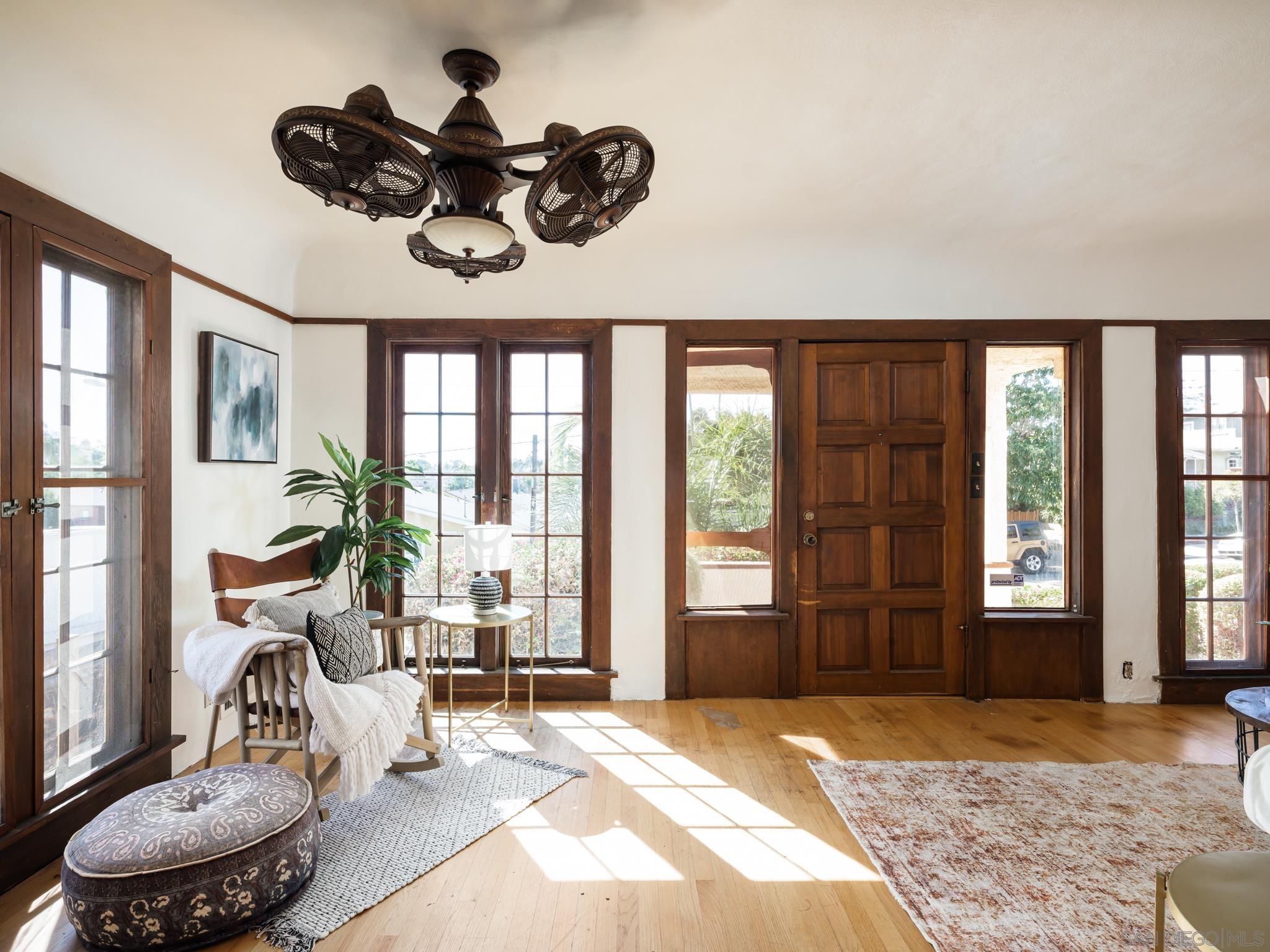 2432 Wightman Street