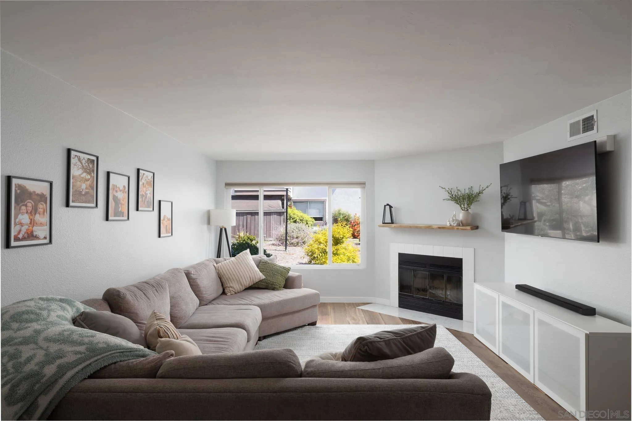 10263 Bell Gardens Dr # 5 Unit: #5