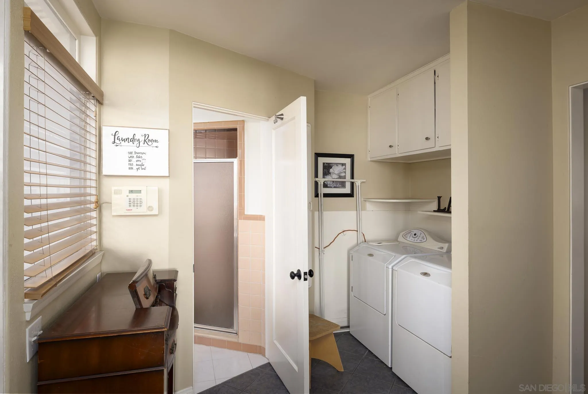 8050 Fairview Avenue