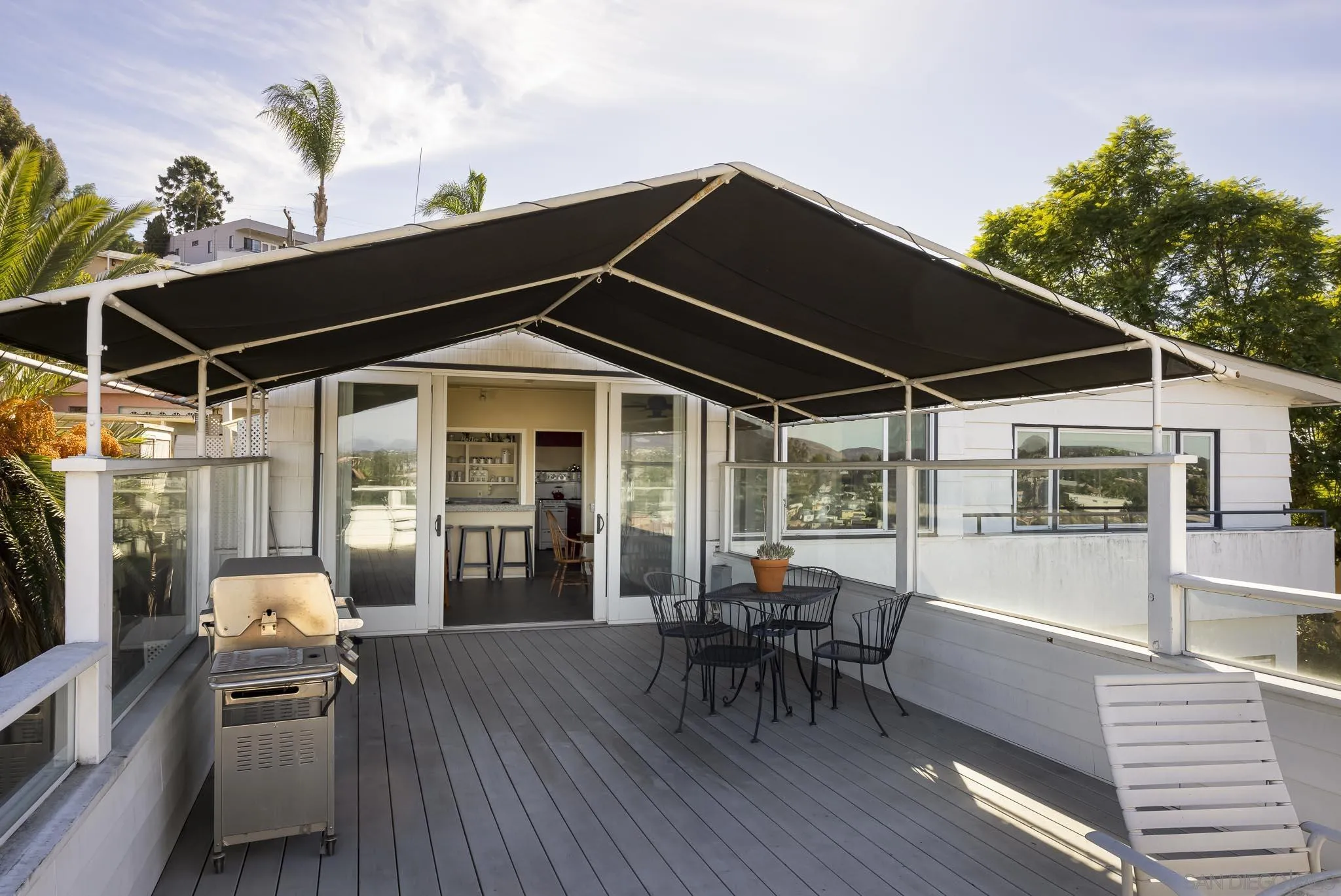 8050 Fairview Avenue