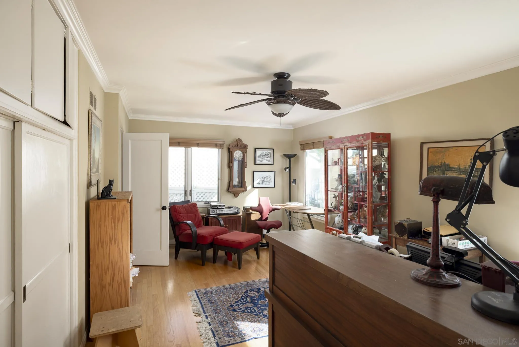 8050 Fairview Avenue