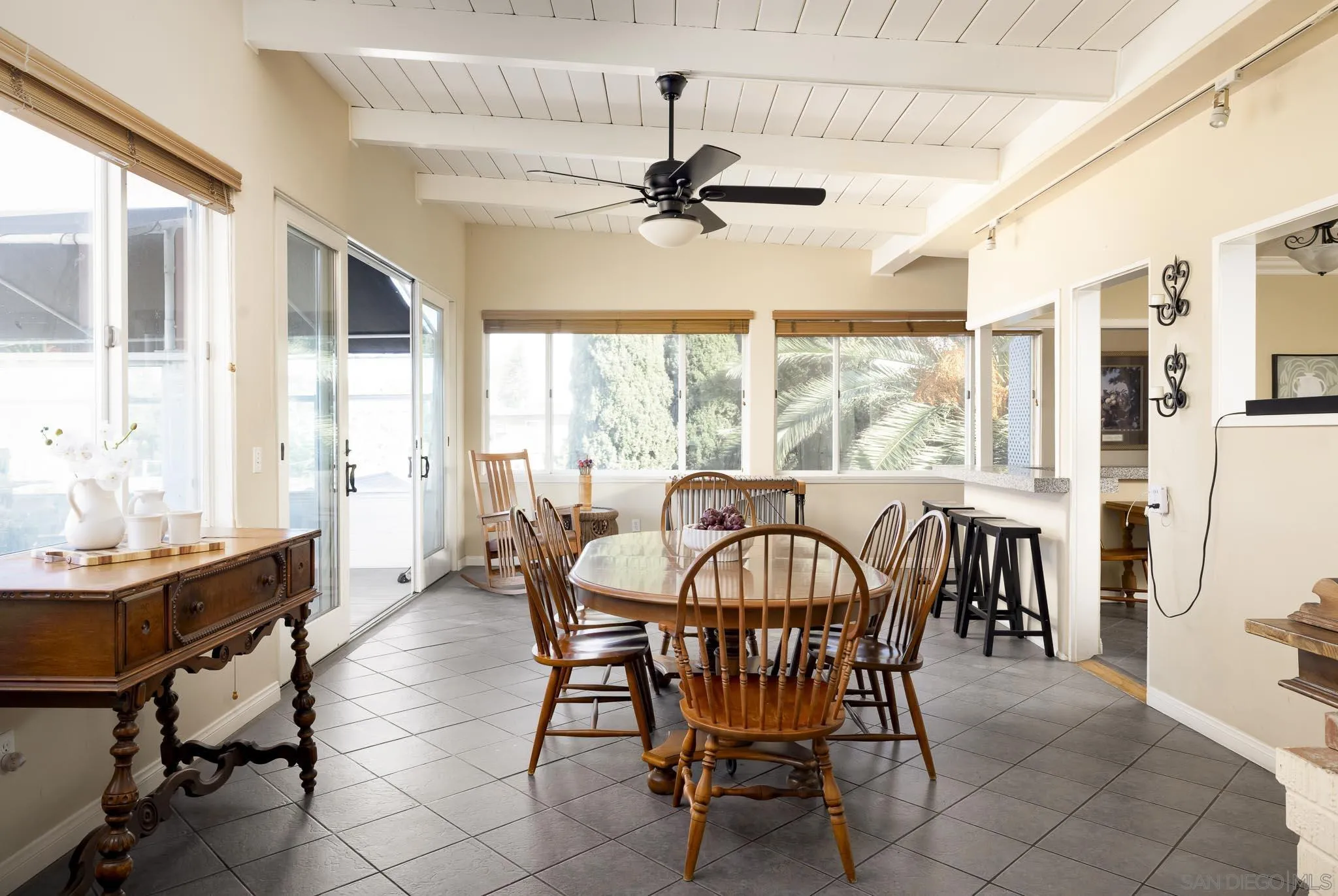 8050 Fairview Avenue