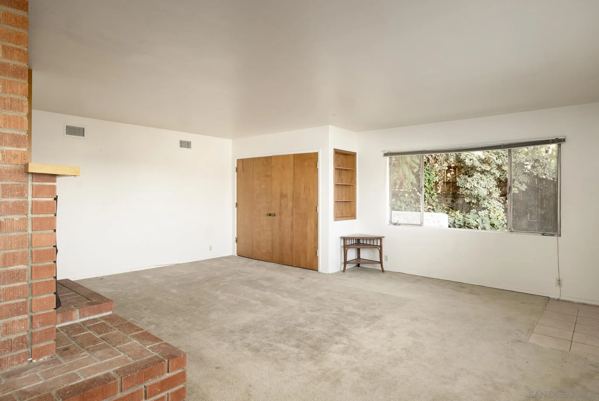 8050 Fairview Avenue