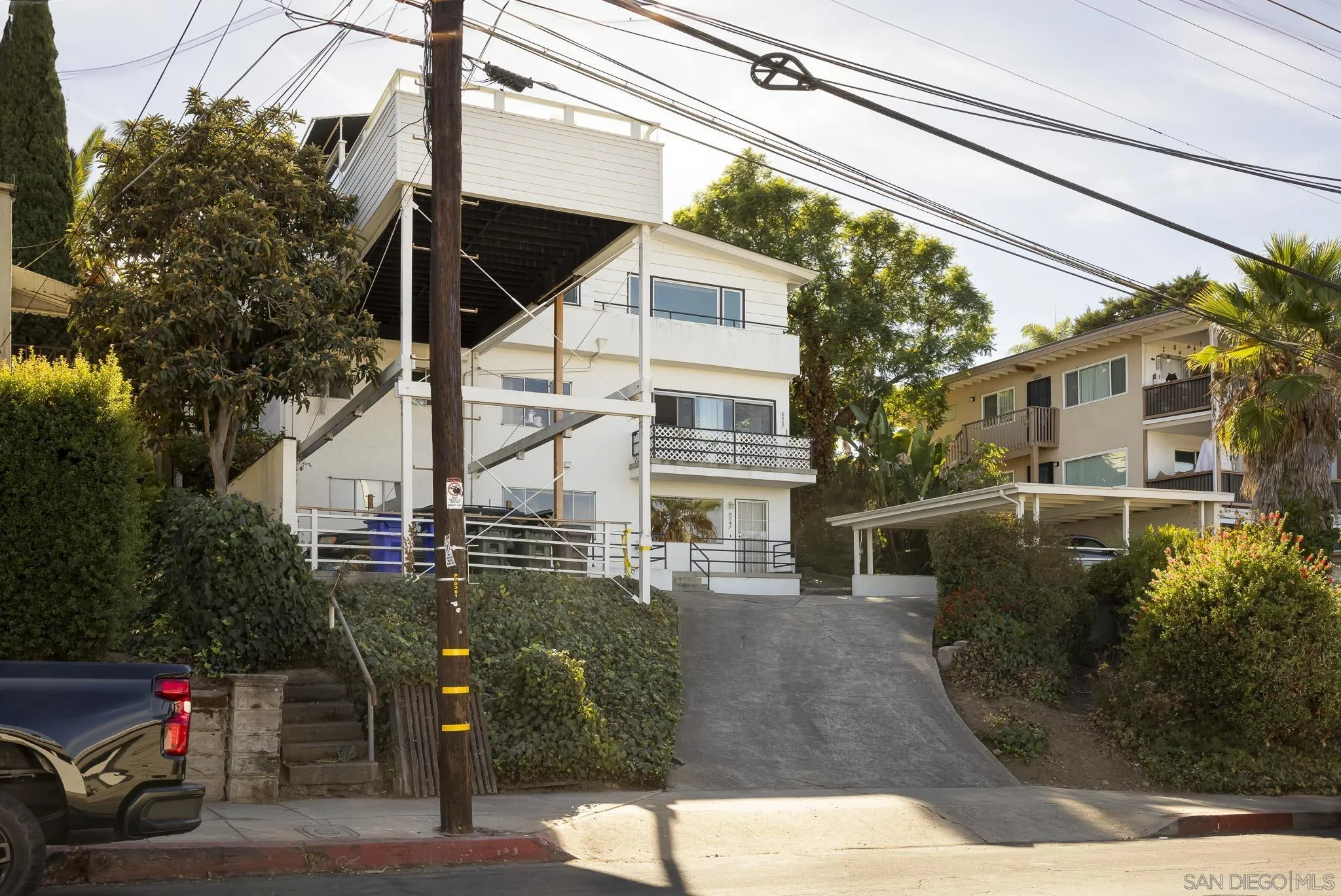 8050 Fairview Avenue