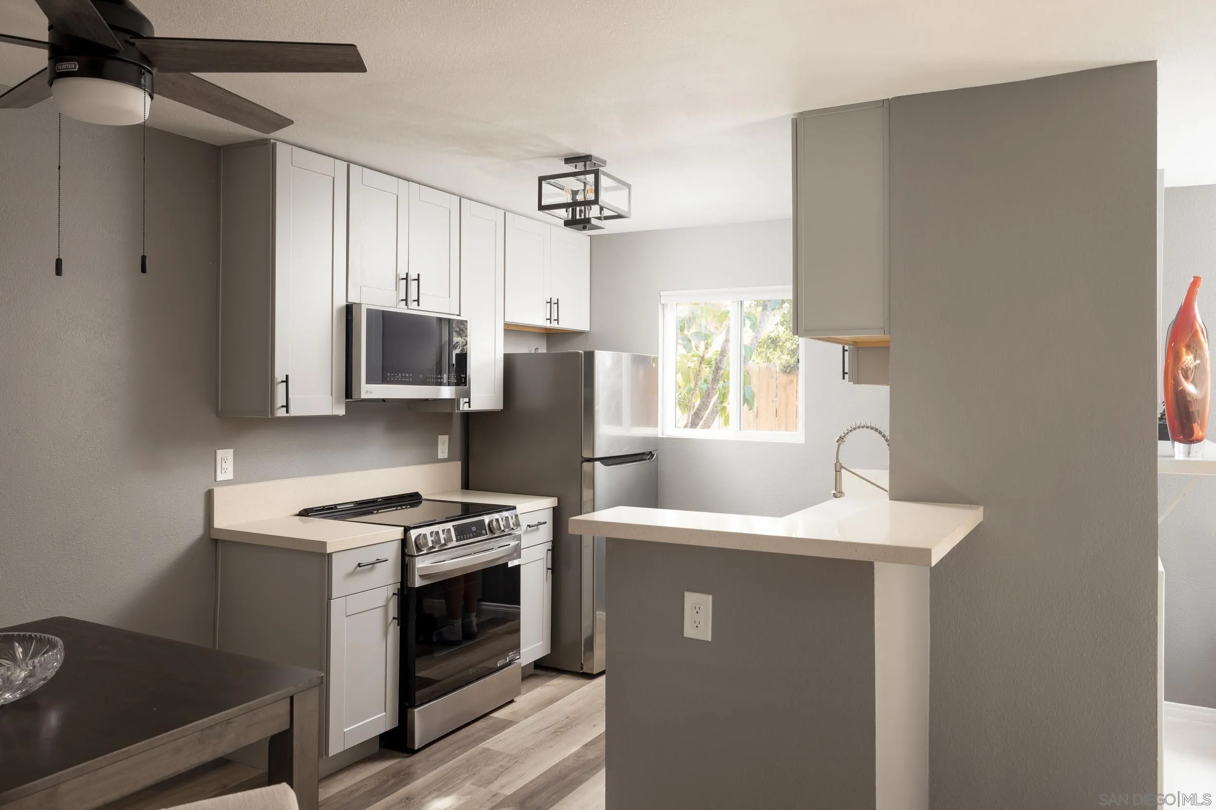 4745 W Mountain View Dr # 2