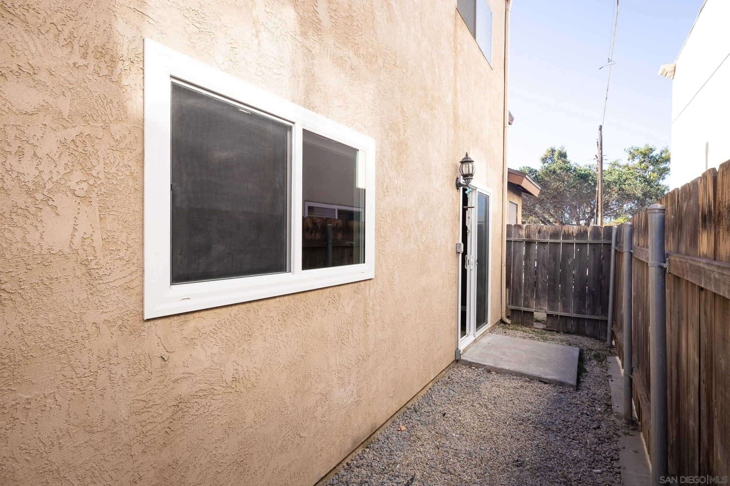 4745 W Mountain View Dr # 2