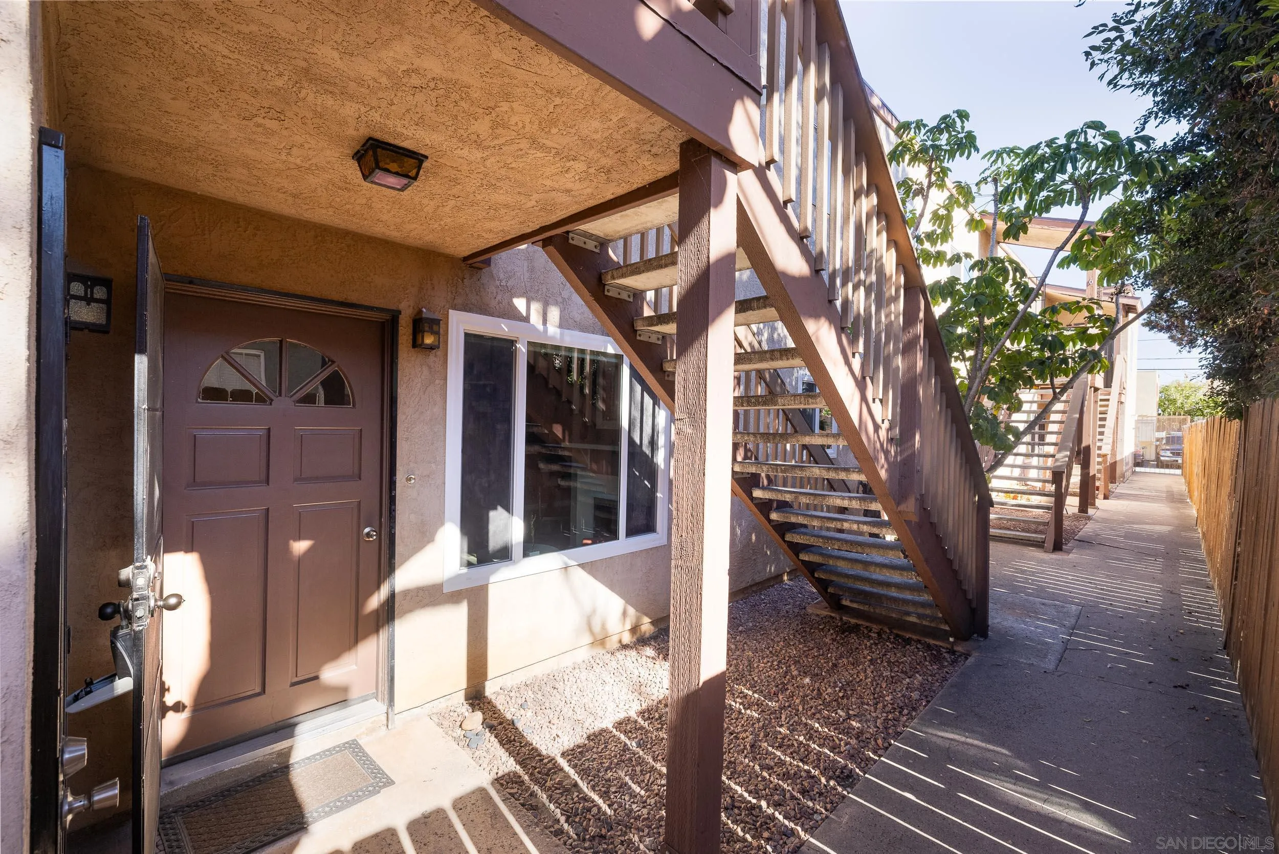 4745 W Mountain View Dr # 2