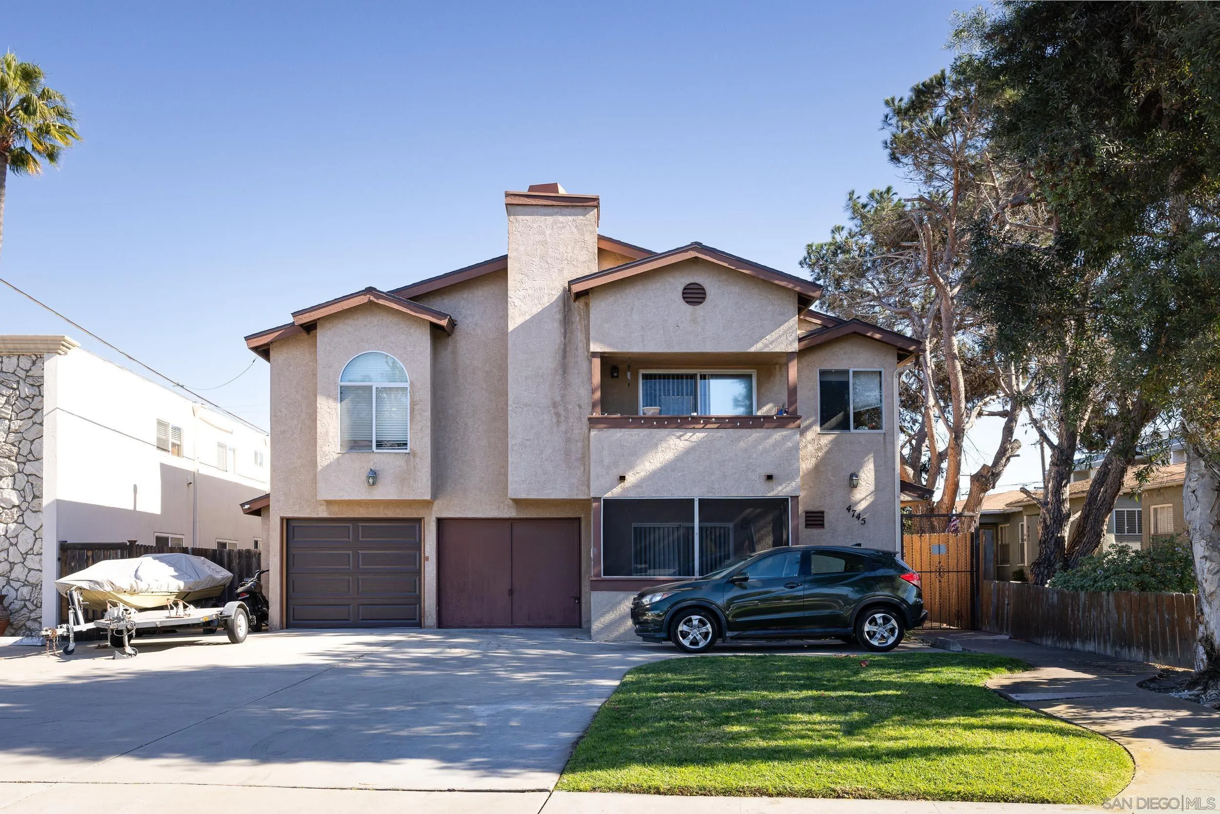 4745 W Mountain View Dr # 2