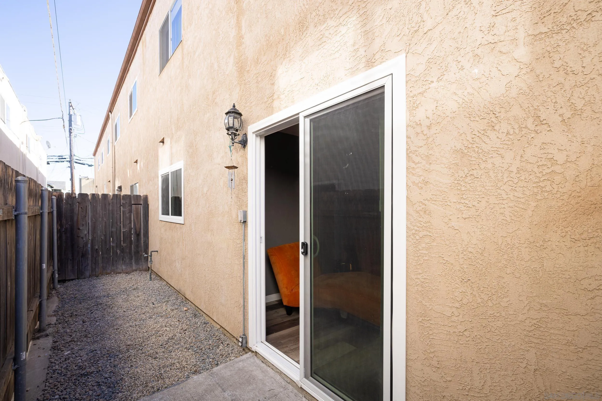 4745 W Mountain View Dr # 2