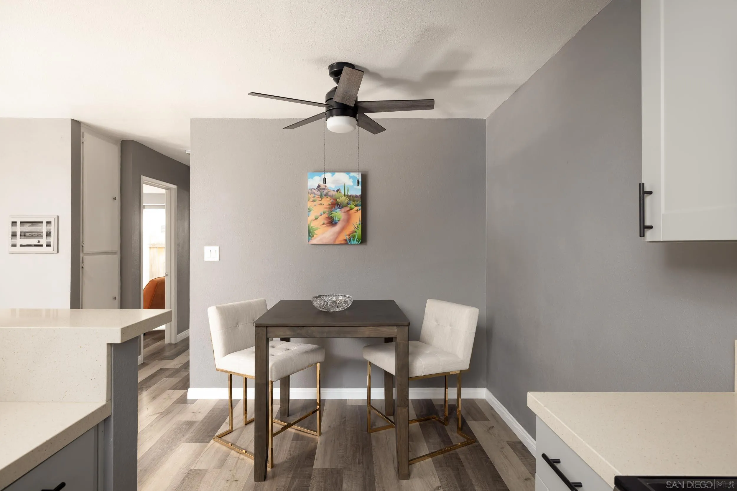 4745 W Mountain View Dr # 2