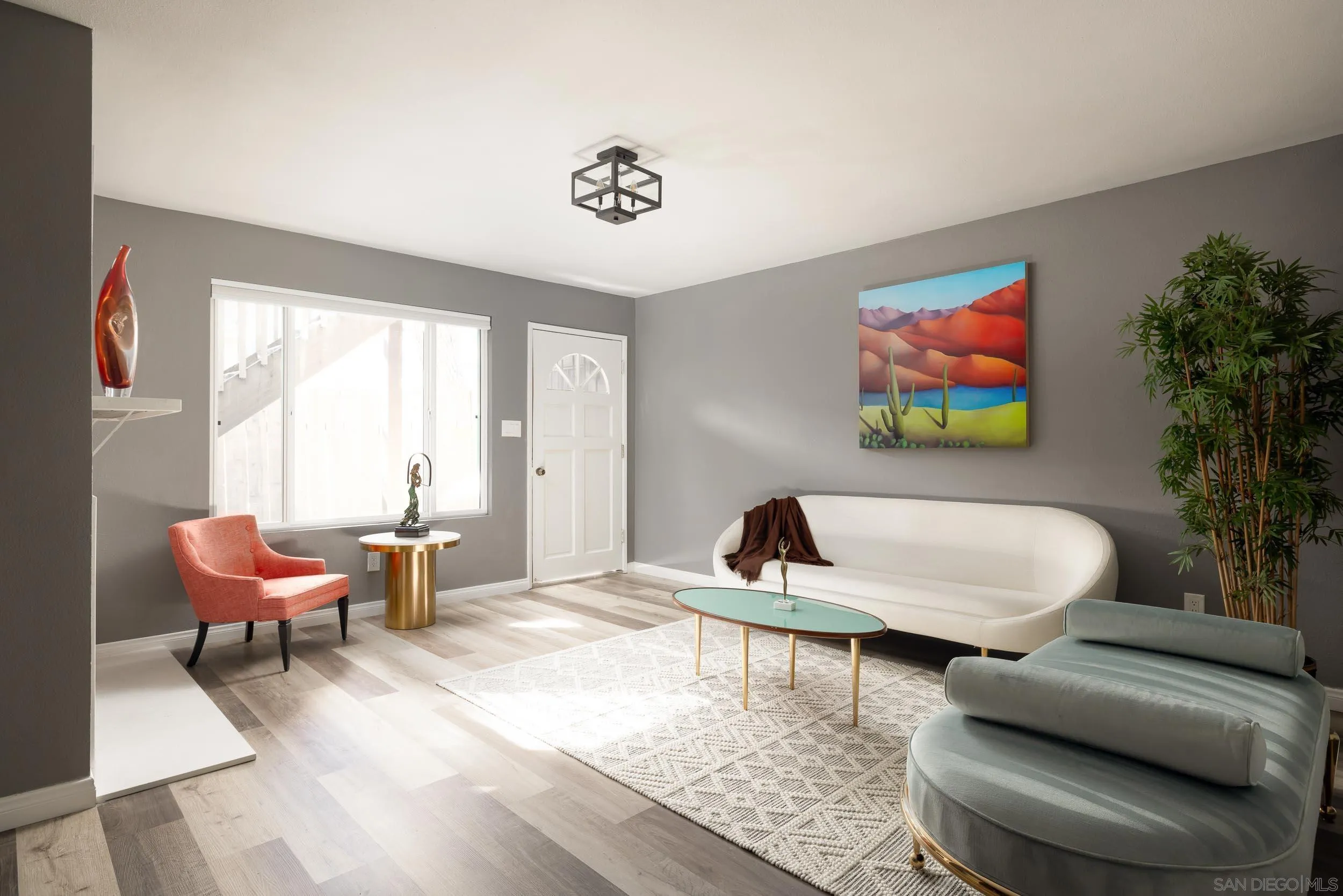 4745 W Mountain View Dr # 2