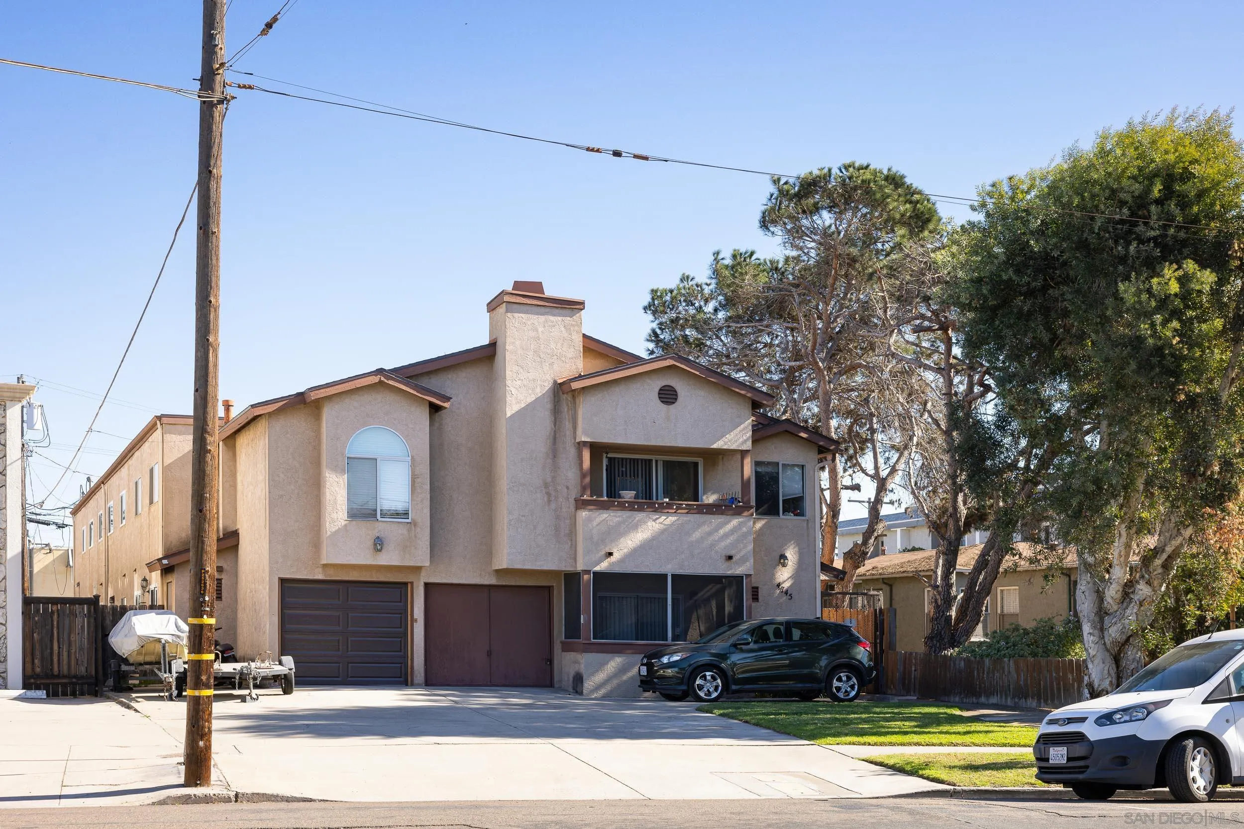 4745 W Mountain View Dr # 2