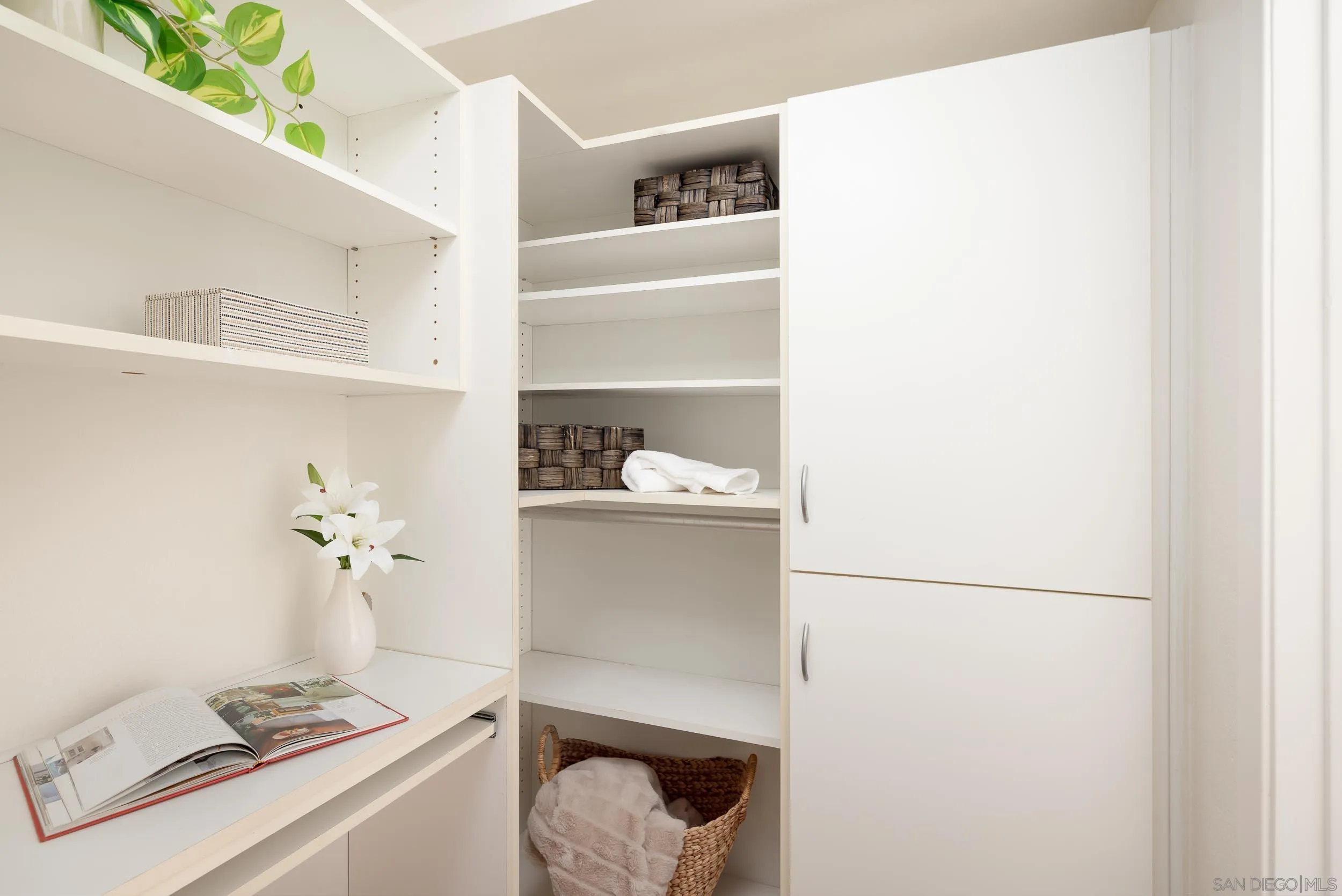 4383 Kansas Street # 8