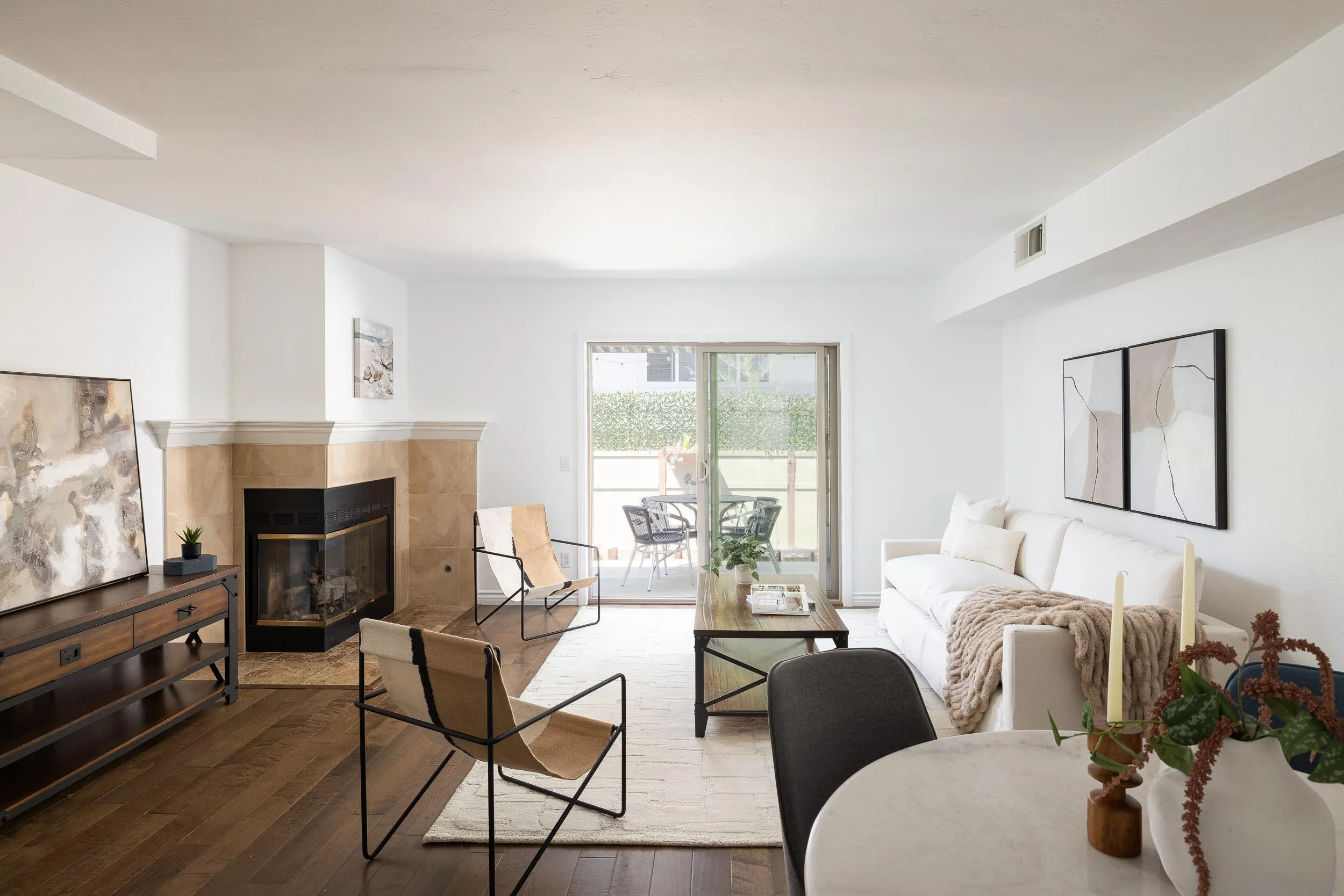 3037 Ingelow St Unit 4