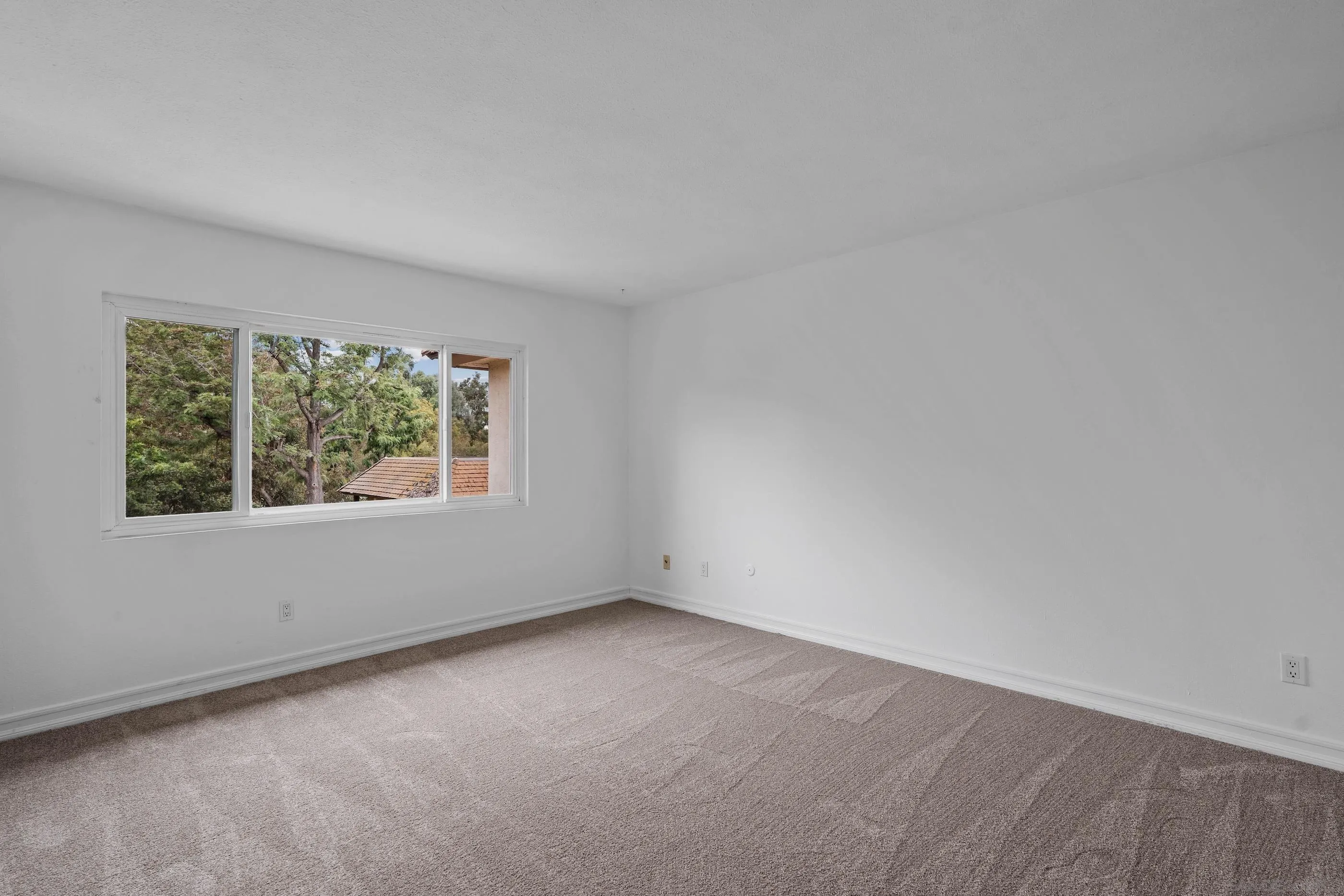 7708 Nightingale Way