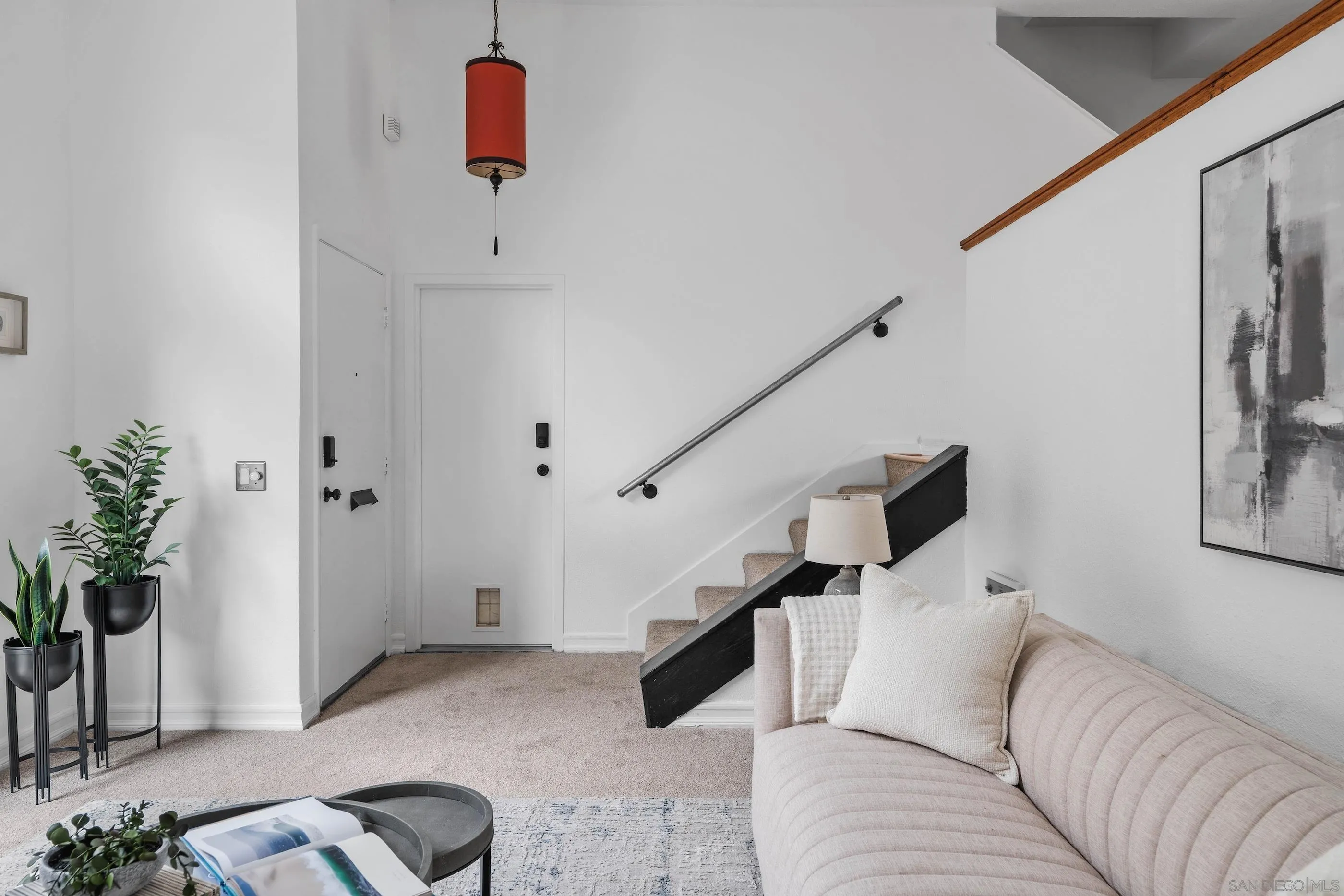 7708 Nightingale Way