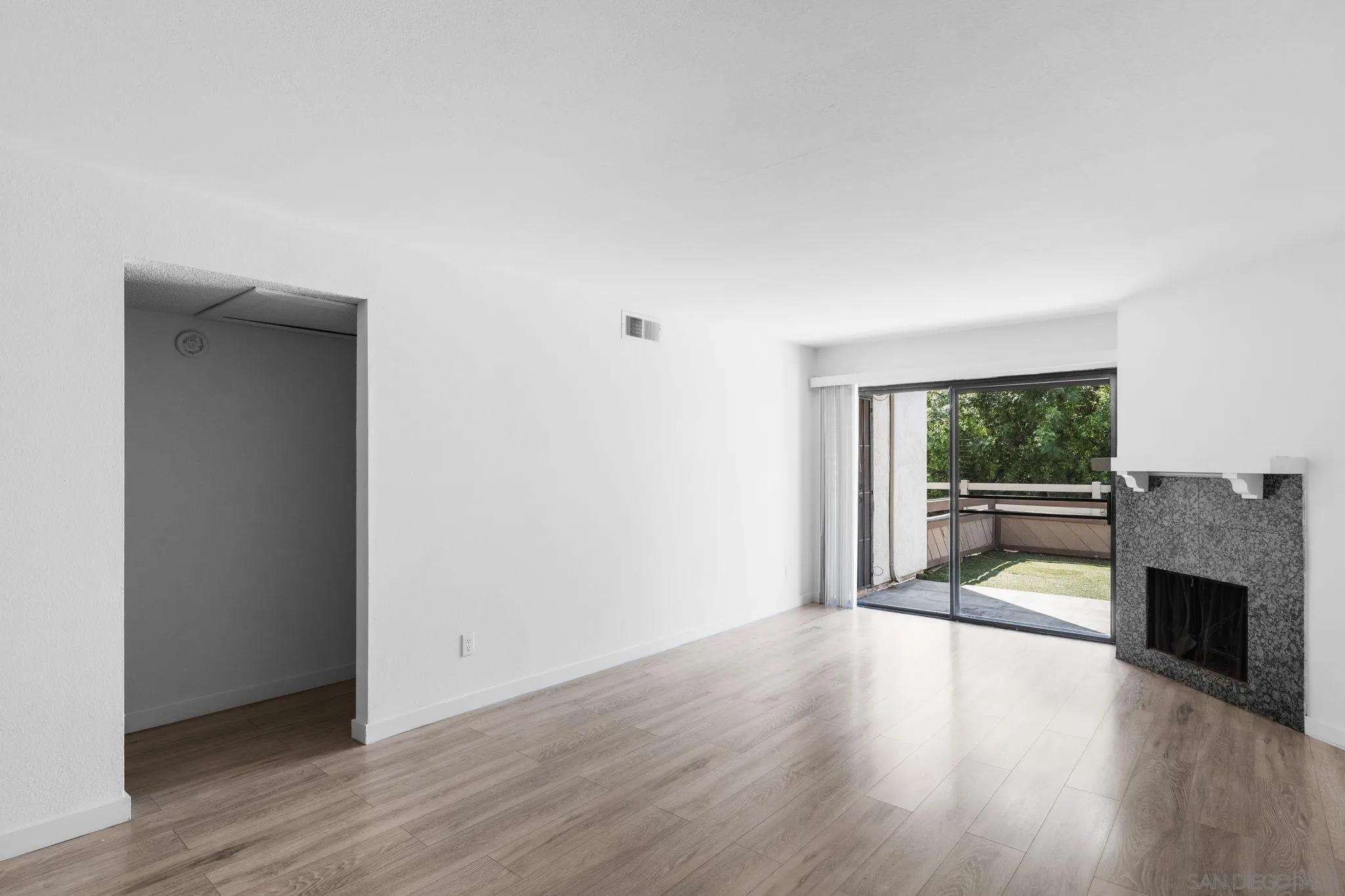 1687 Melrose Ave Unit D