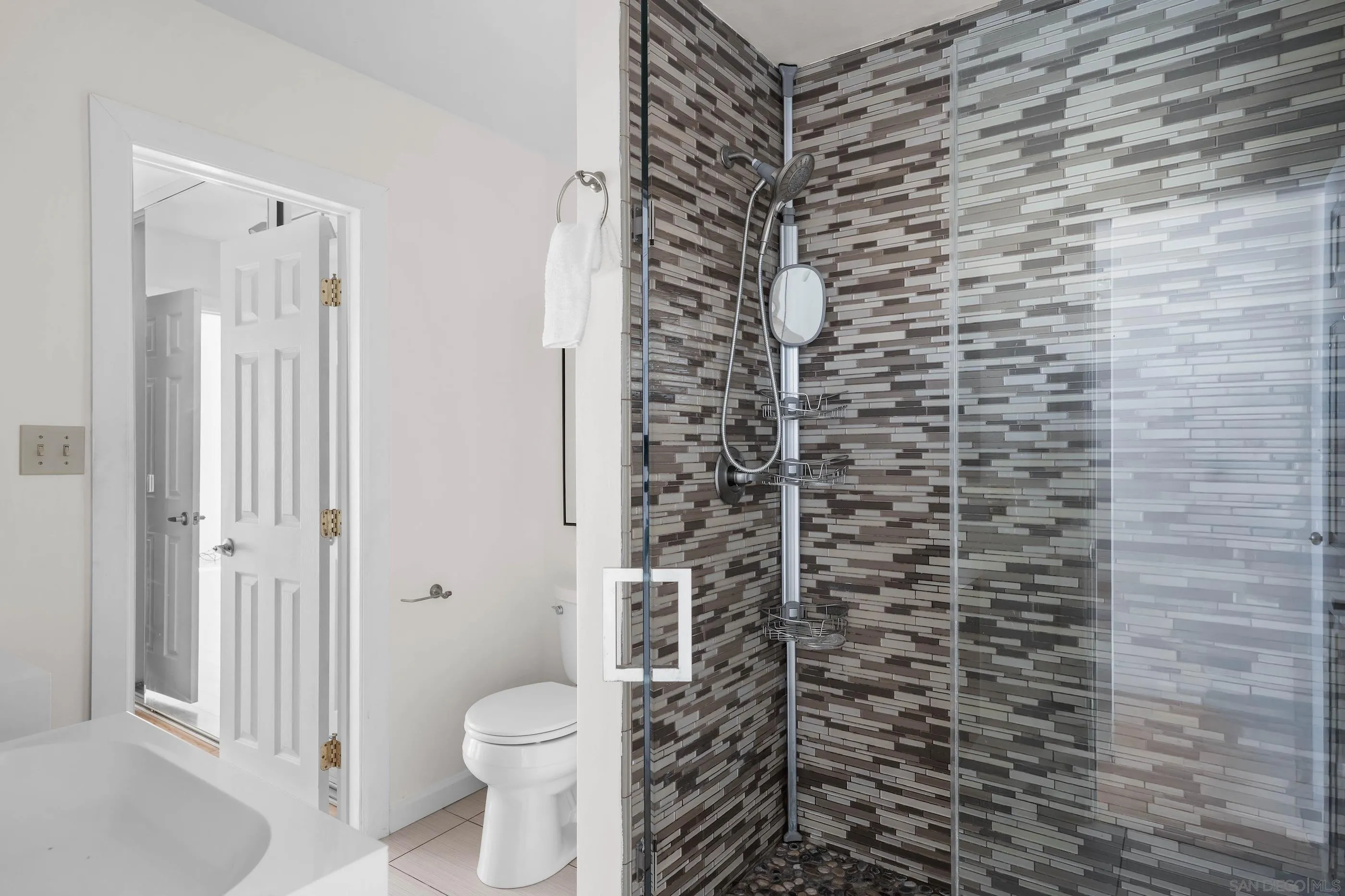 2266 Grand Ave Unit 31