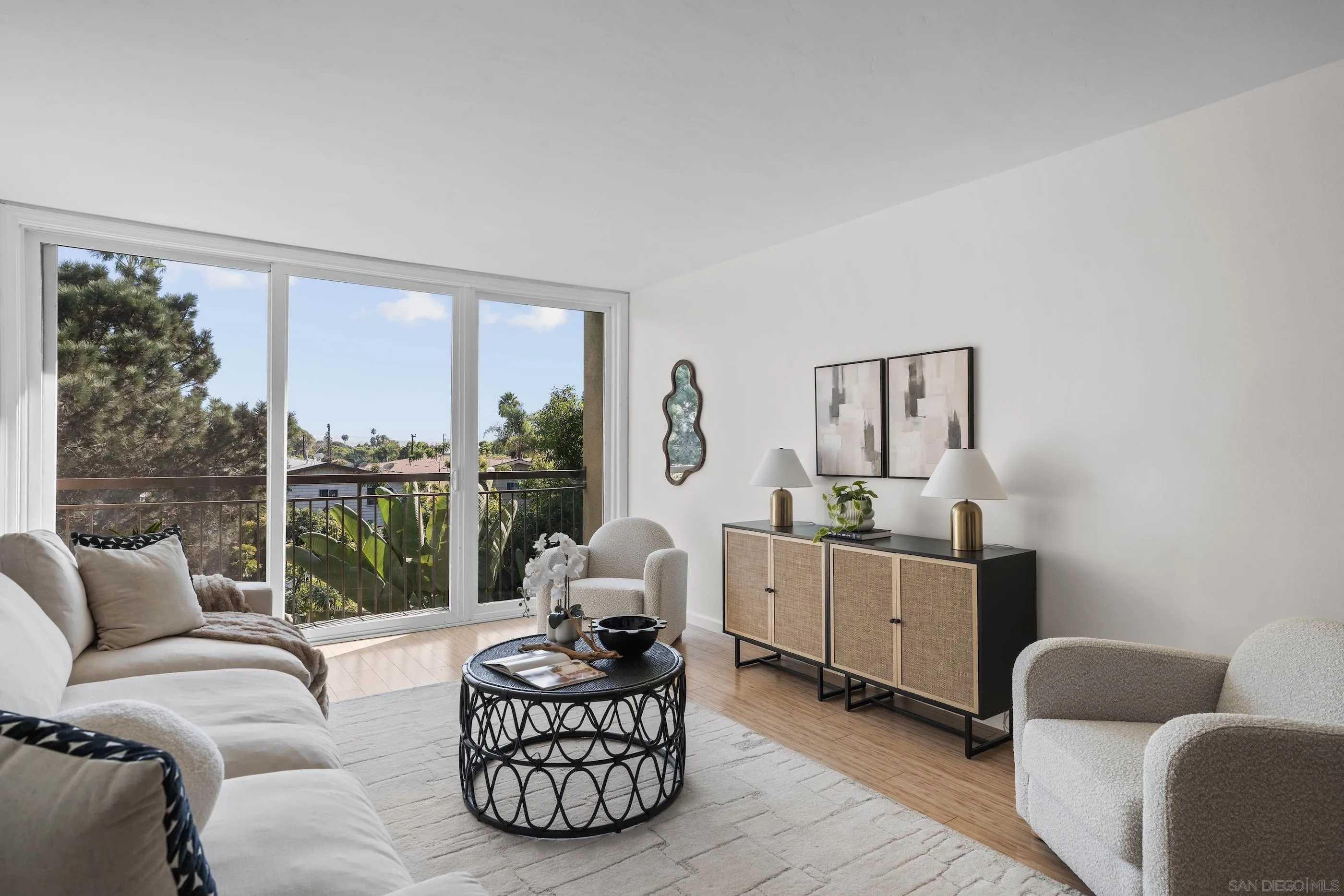 2266 Grand Ave Unit 31