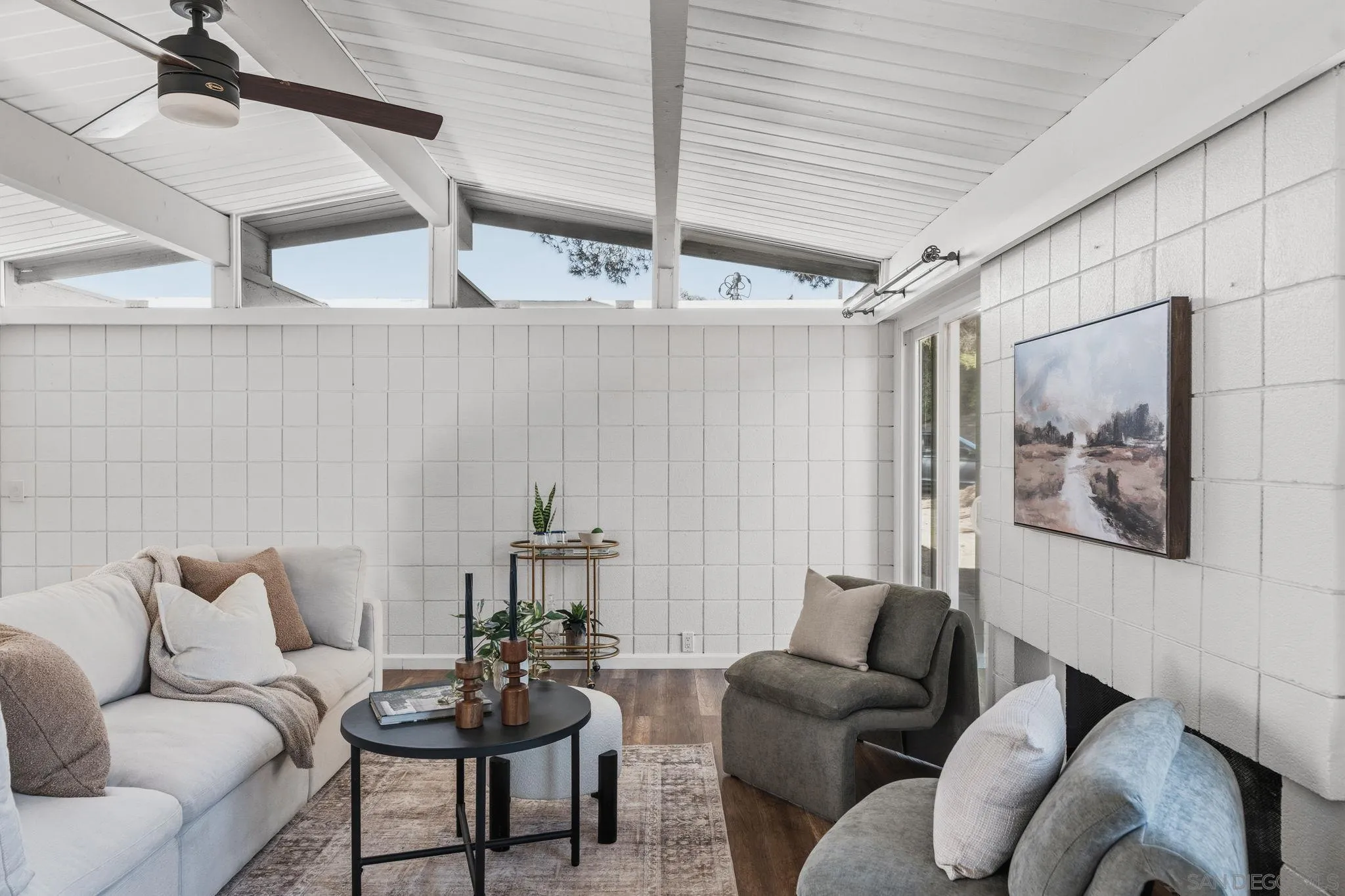 30562 Rolling Hills Dr.