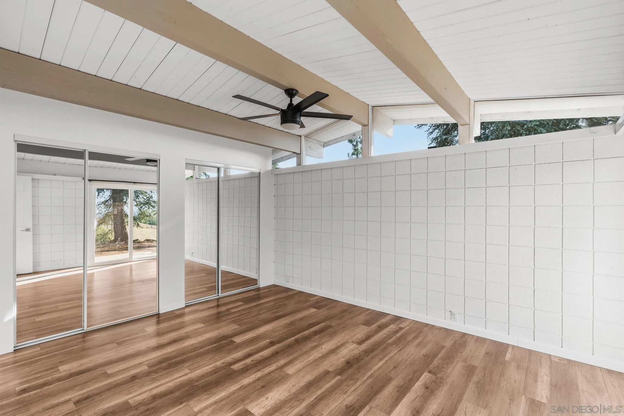 30562 Rolling Hills Dr.
