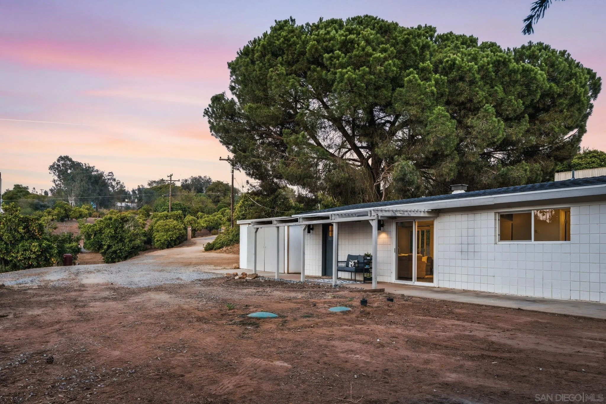 30562 Rolling Hills Dr.