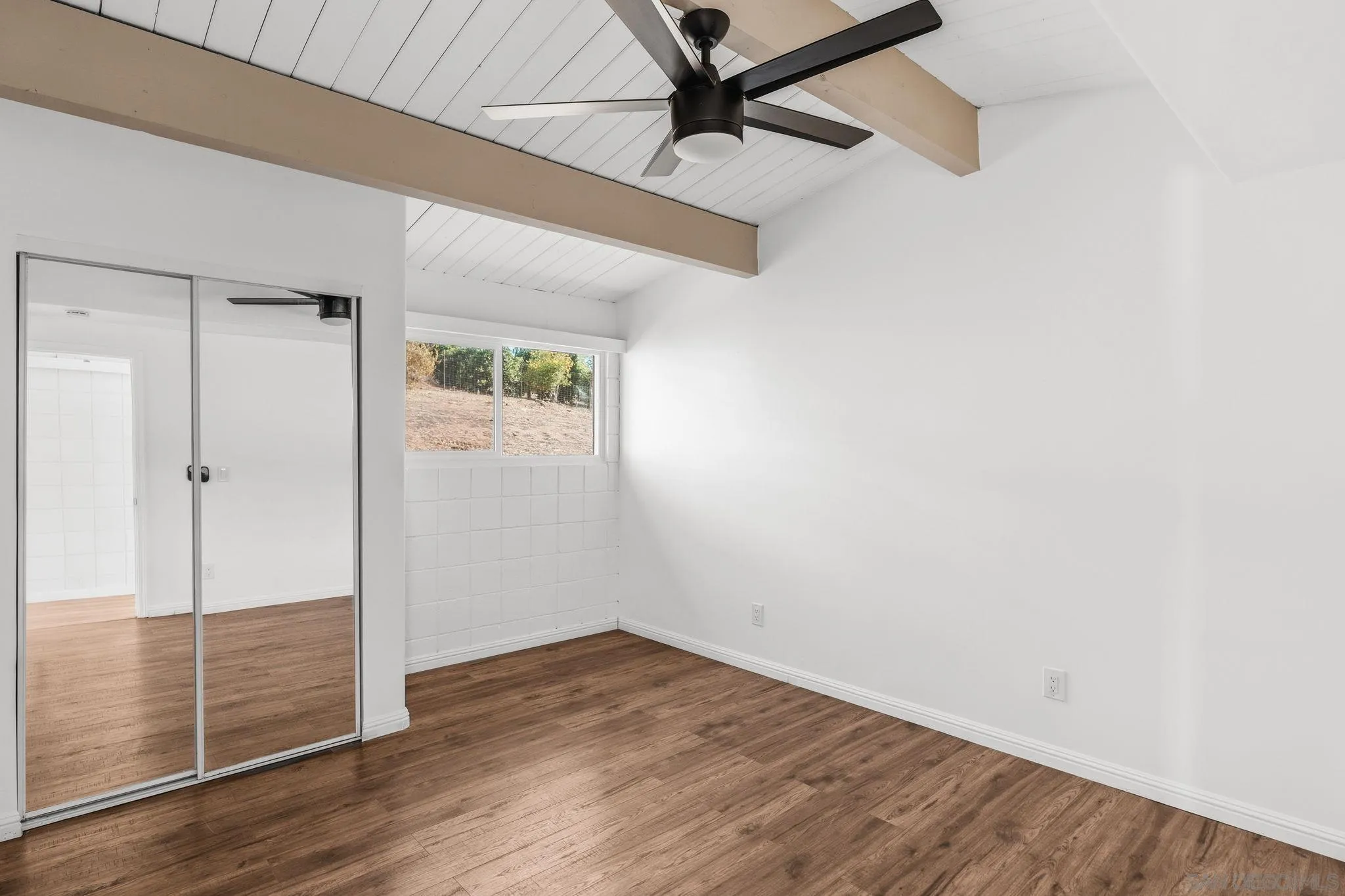 30562 Rolling Hills Dr.