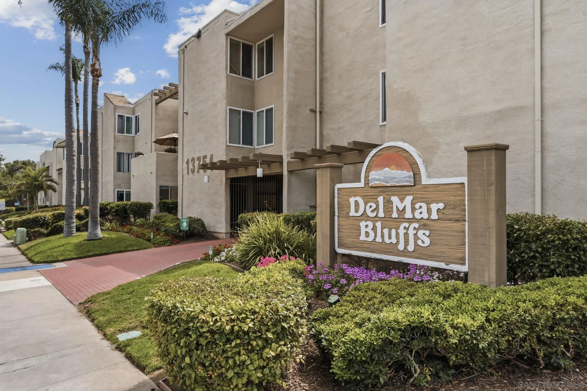 13754 Mango Dr Unit 103